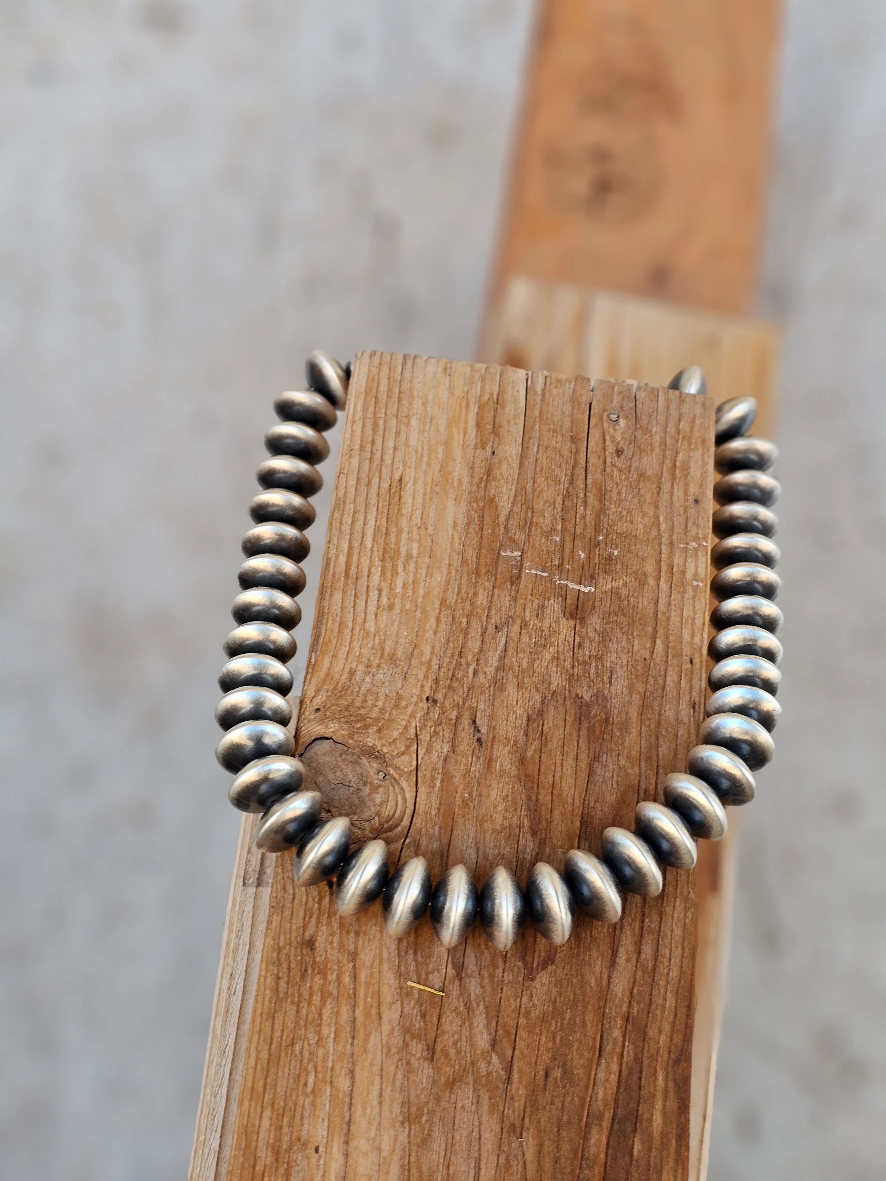 16' Eleven Millimeter Navajo Pearl Necklace - Image 4