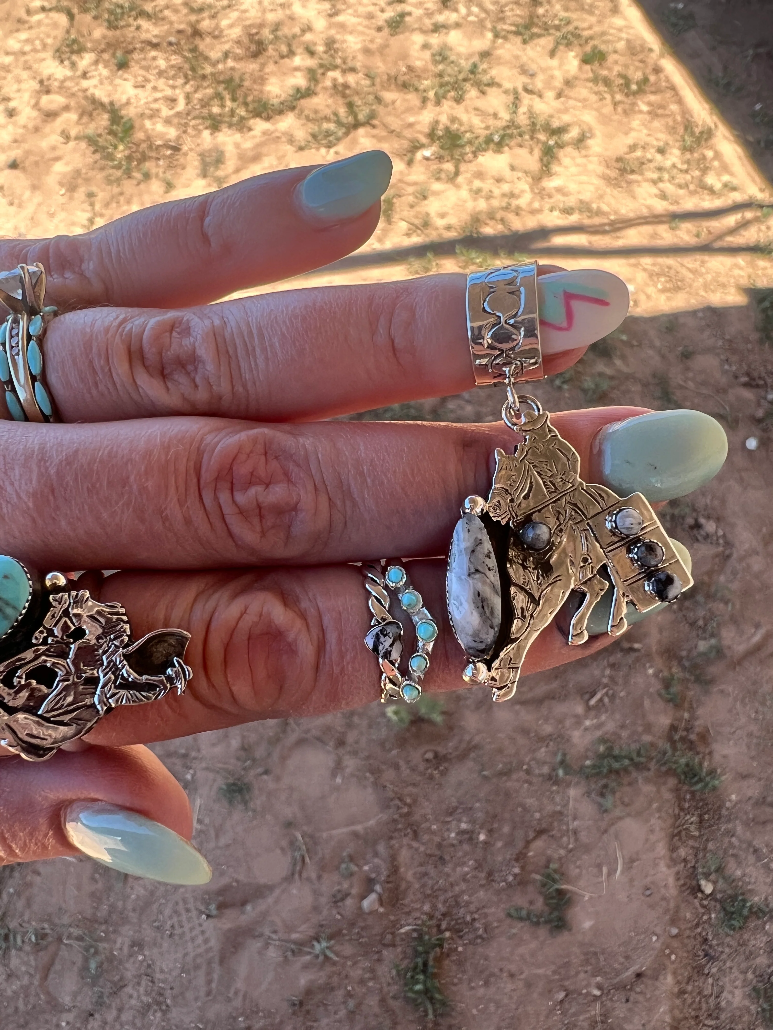 “Ain’t No Rookie” 🤠⚡️ Barrel Racer Pendant - Image 4