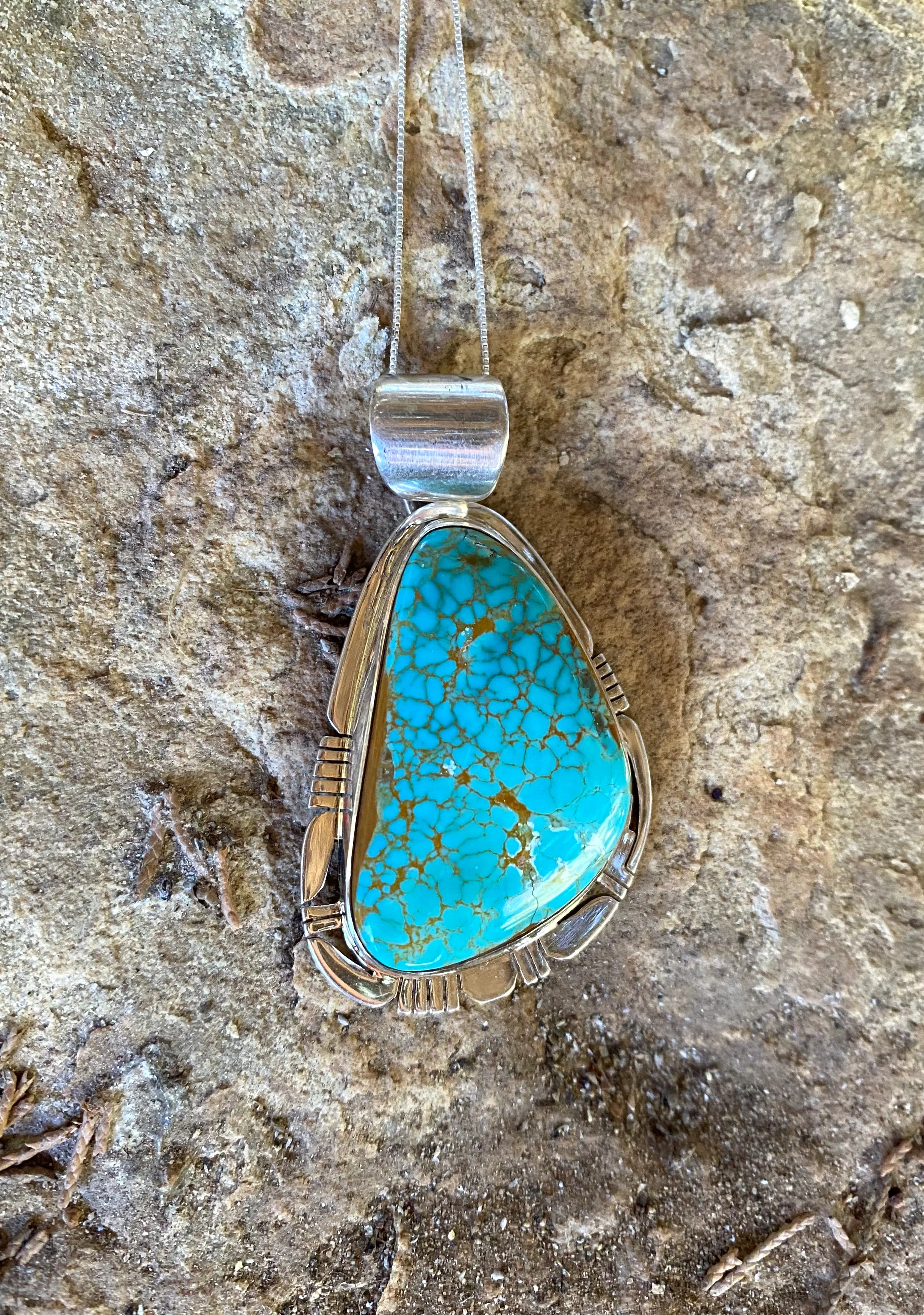 Alluring Kingman Turquoise Necklace From The Rodgers Collection - Image 2