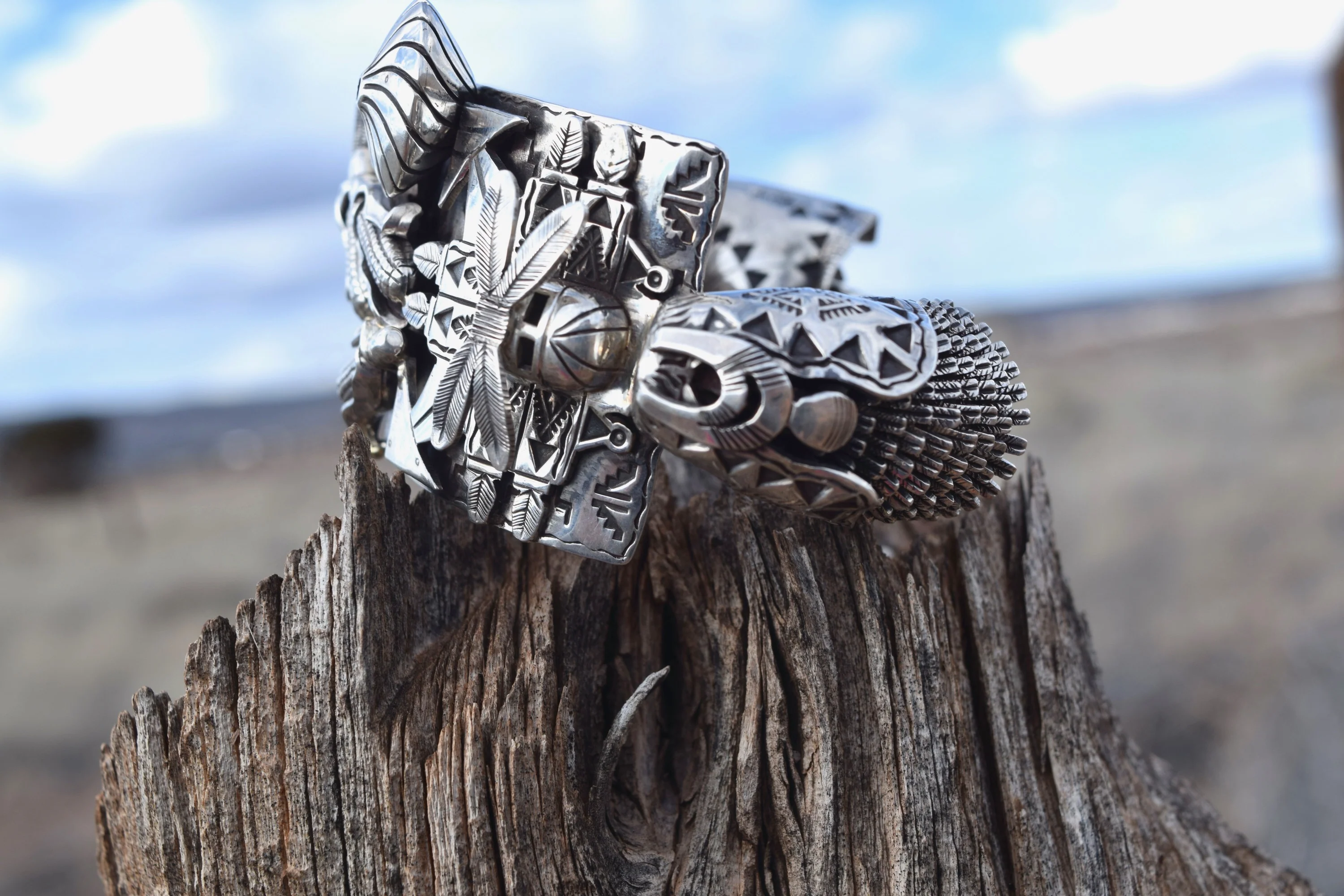 ALVIN VANDEVER HISTORY STORY MENS CUFF - Image 2
