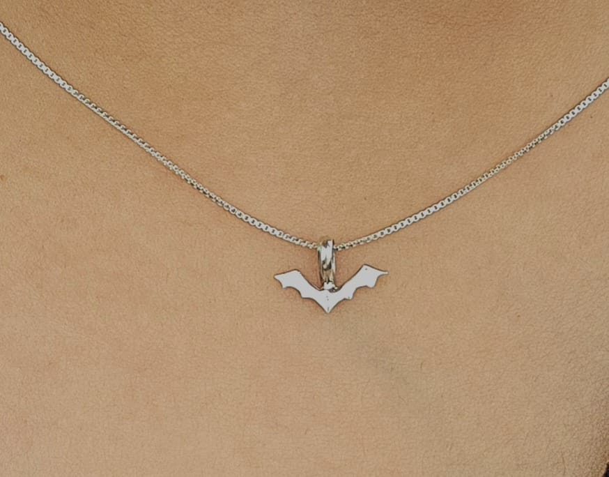 Baddie Bat pendant. - Image 3