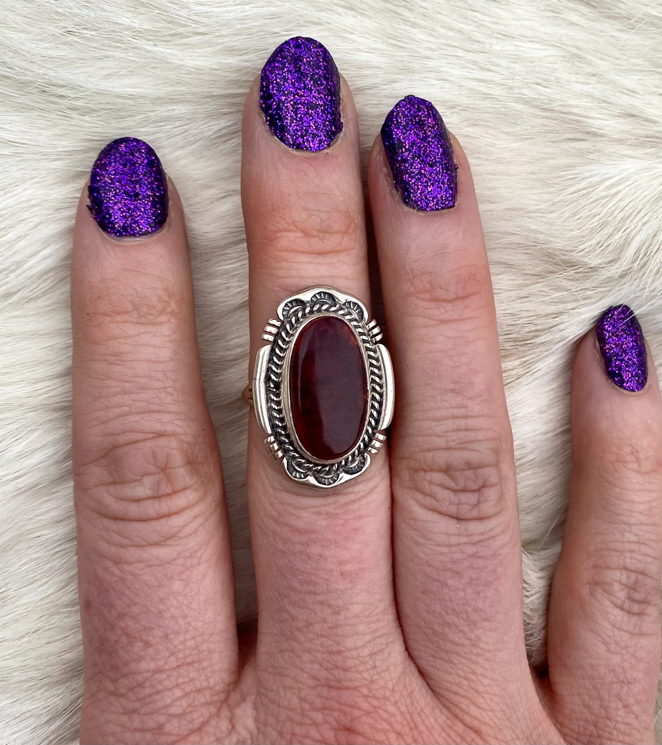 Beauty Of The Past Vintage Red Carnelian Ring From The Rogers Collection - Image 2