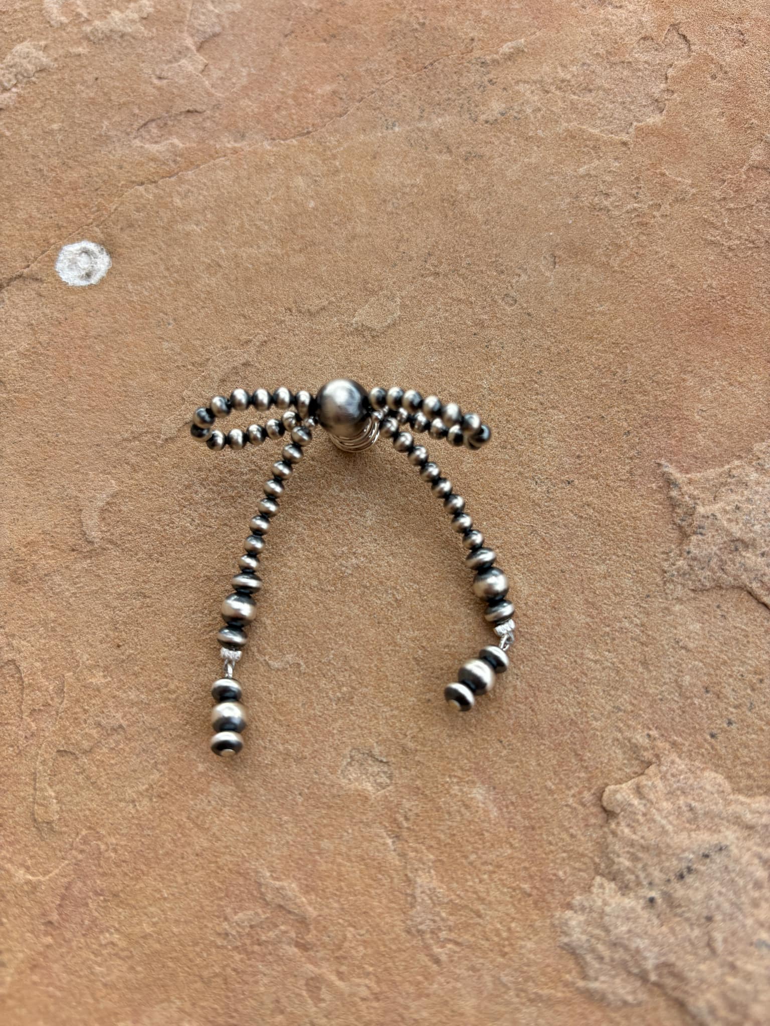 Pearl Bow Tie Hair Accessory - Image 4