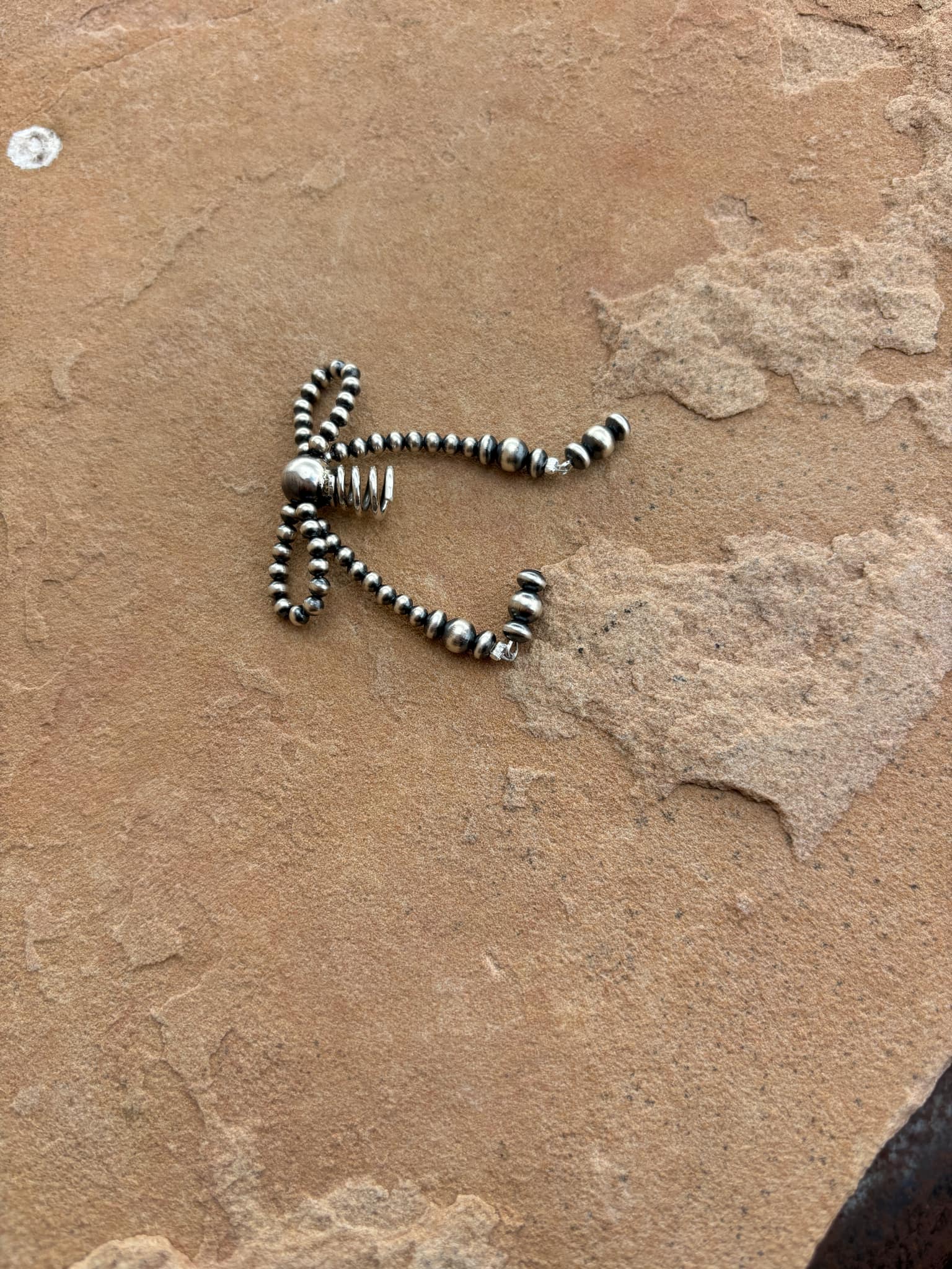 Pearl Bow Tie Hair Accessory - Image 7