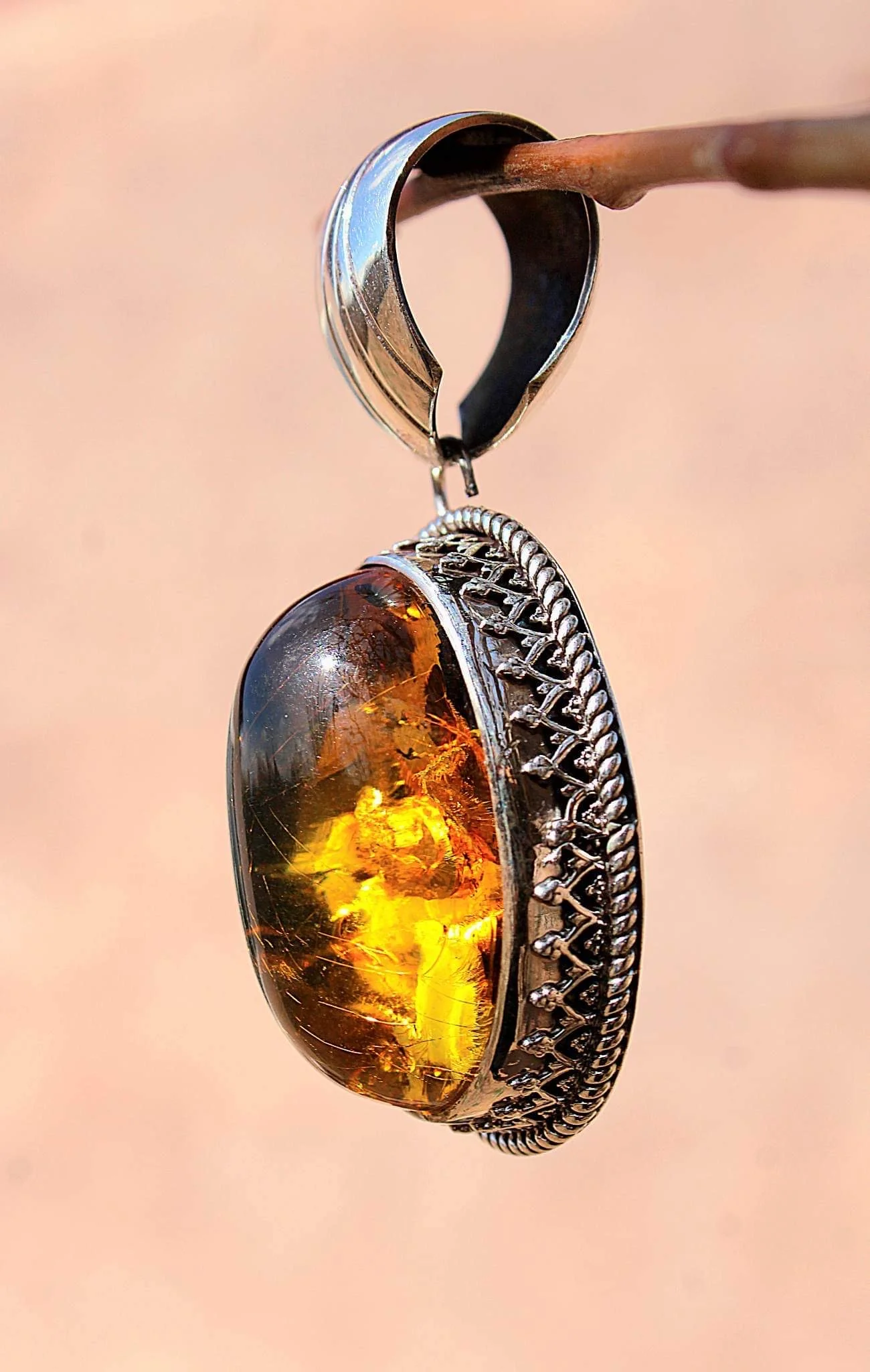 Bursting With Wonder Pendant - Image 2