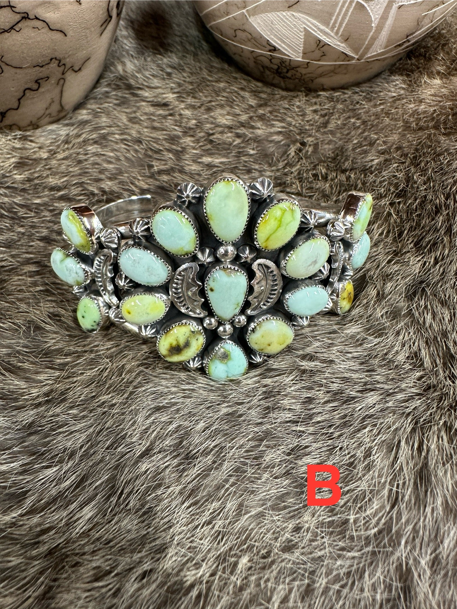 Unreal Cluster Palomino Green Turquoise Cuff - Image 4