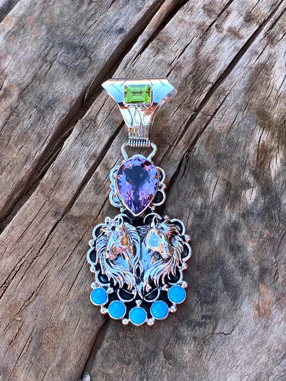 Chaco Canyon Peridot Amethyst Sleeping Beauty Horse Pendant