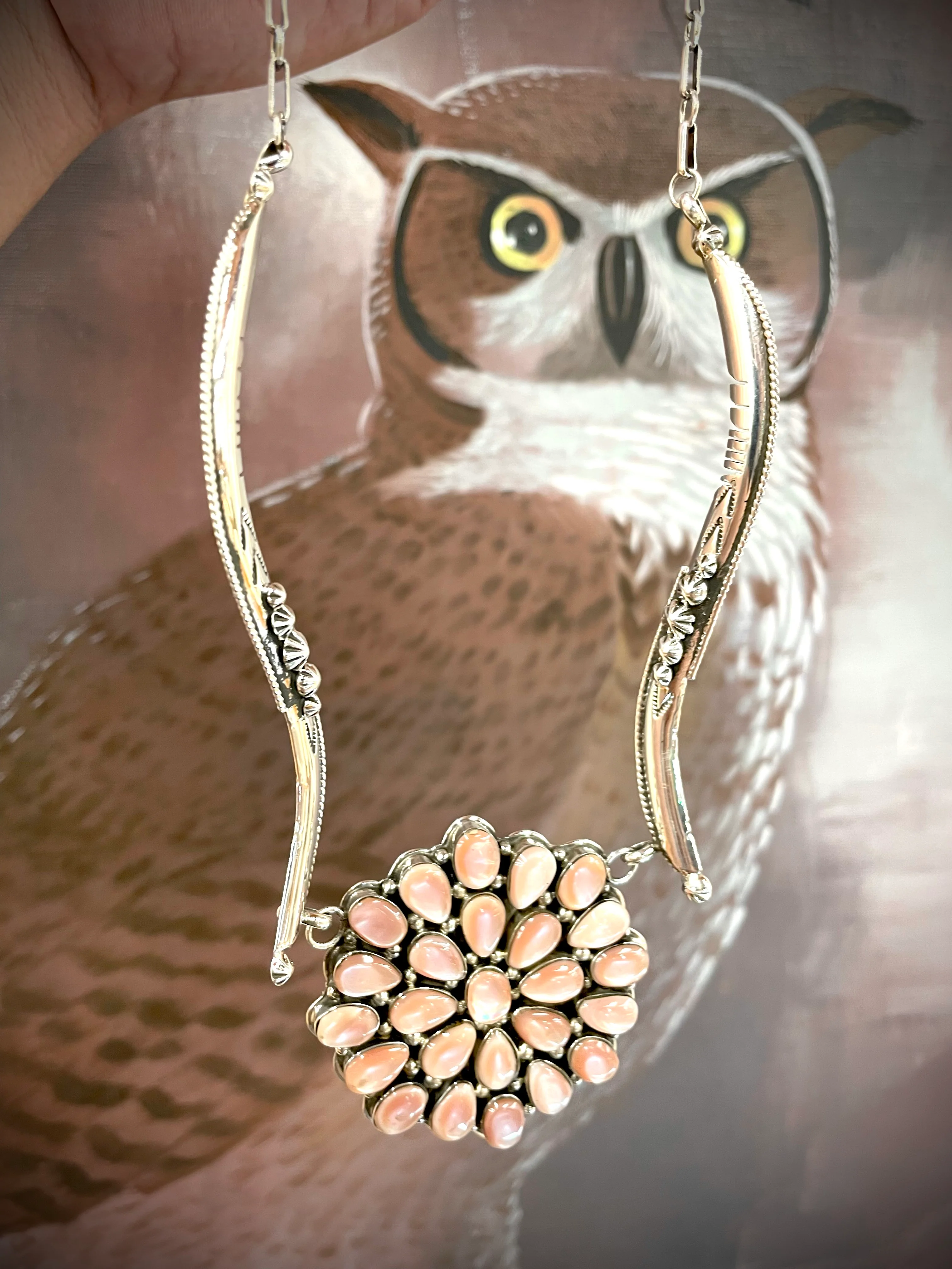 Chaco Canyon Pink Mussel Shell Cluster Necklace - Image 3