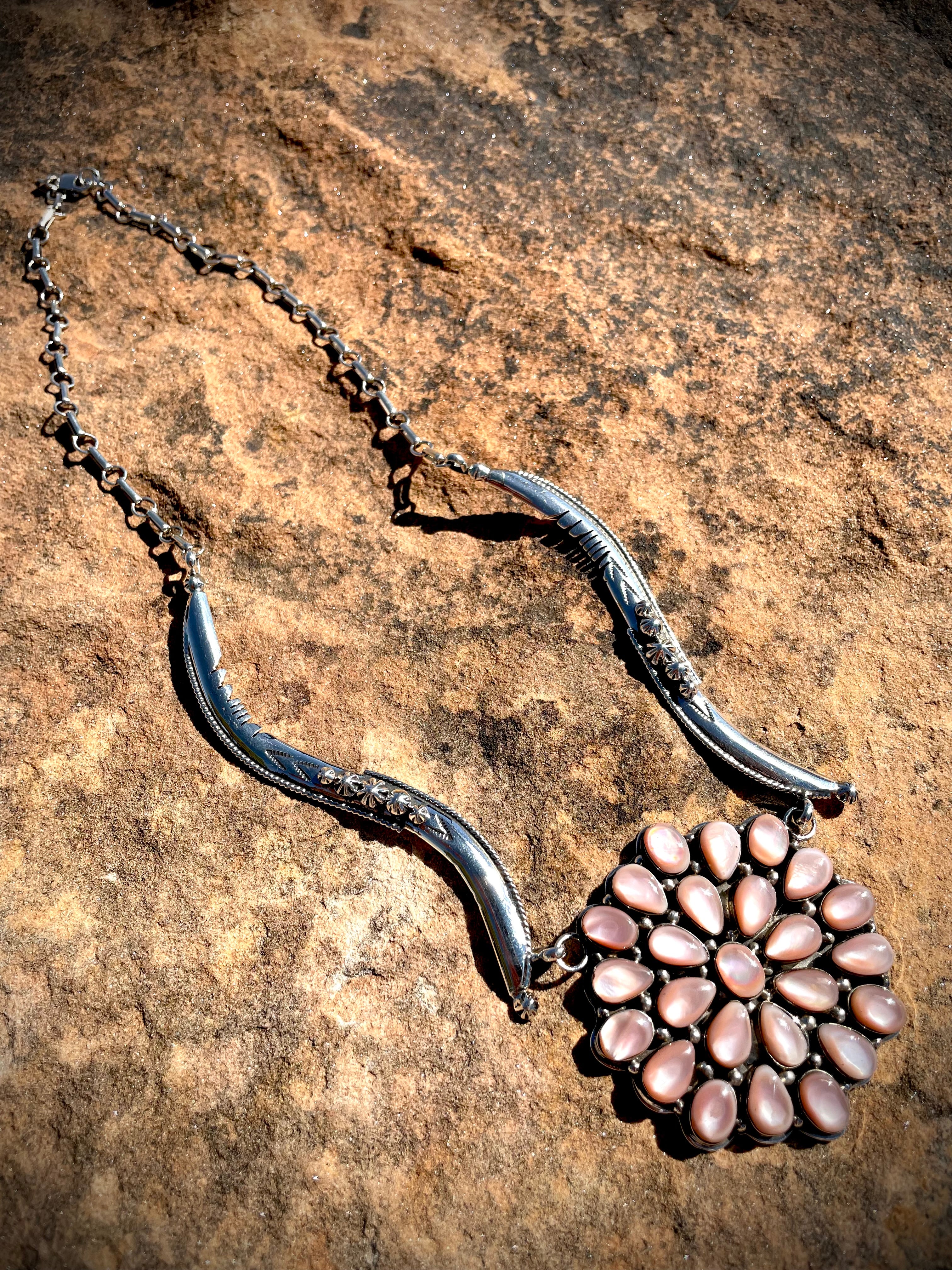 Chaco Canyon Pink Mussel Shell Cluster Necklace - Image 4