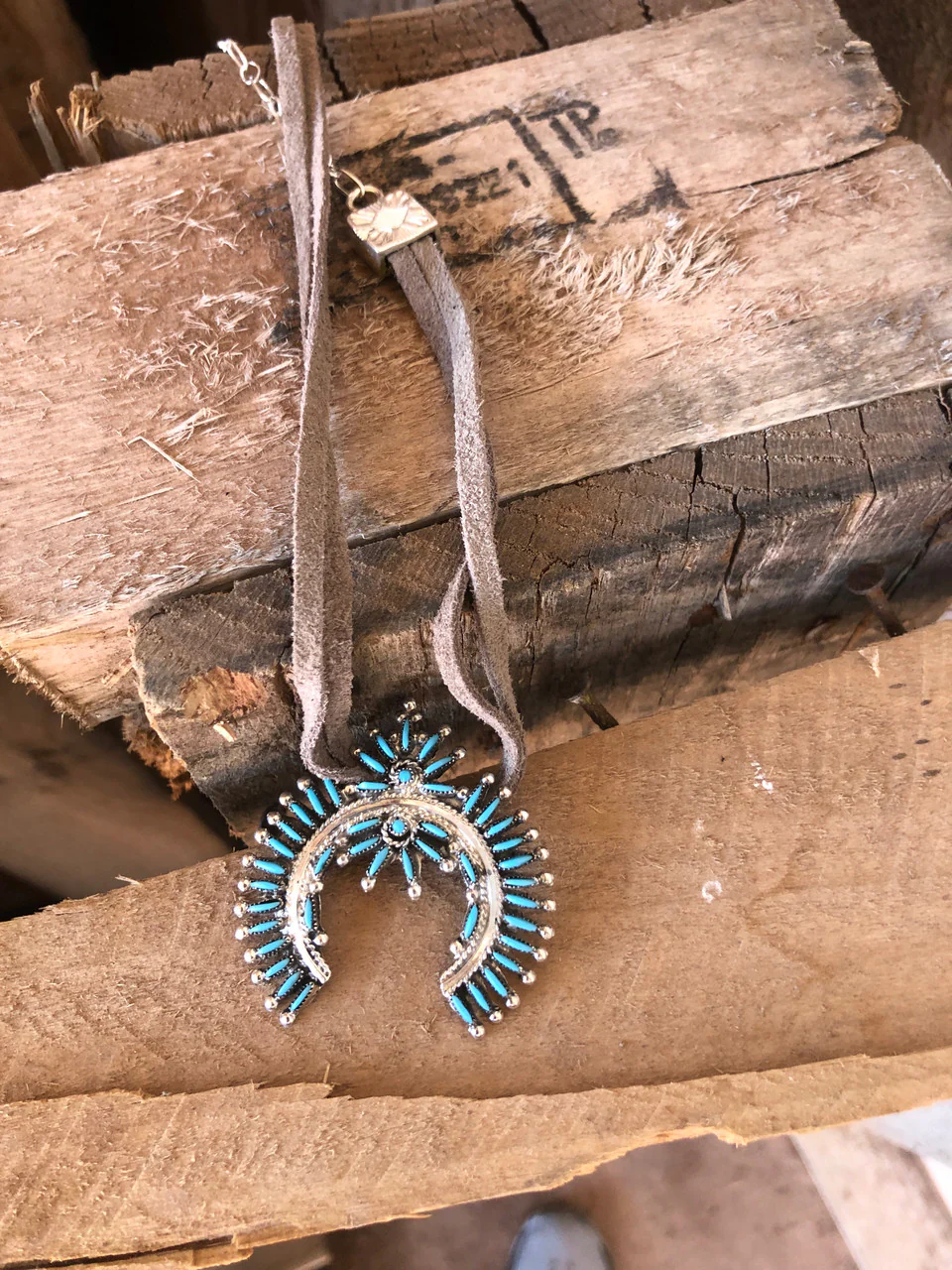 Chaco Canyon Sleeping Beauty Turquoise Zuni Choker Artist Lorna Mahkee - Image 3