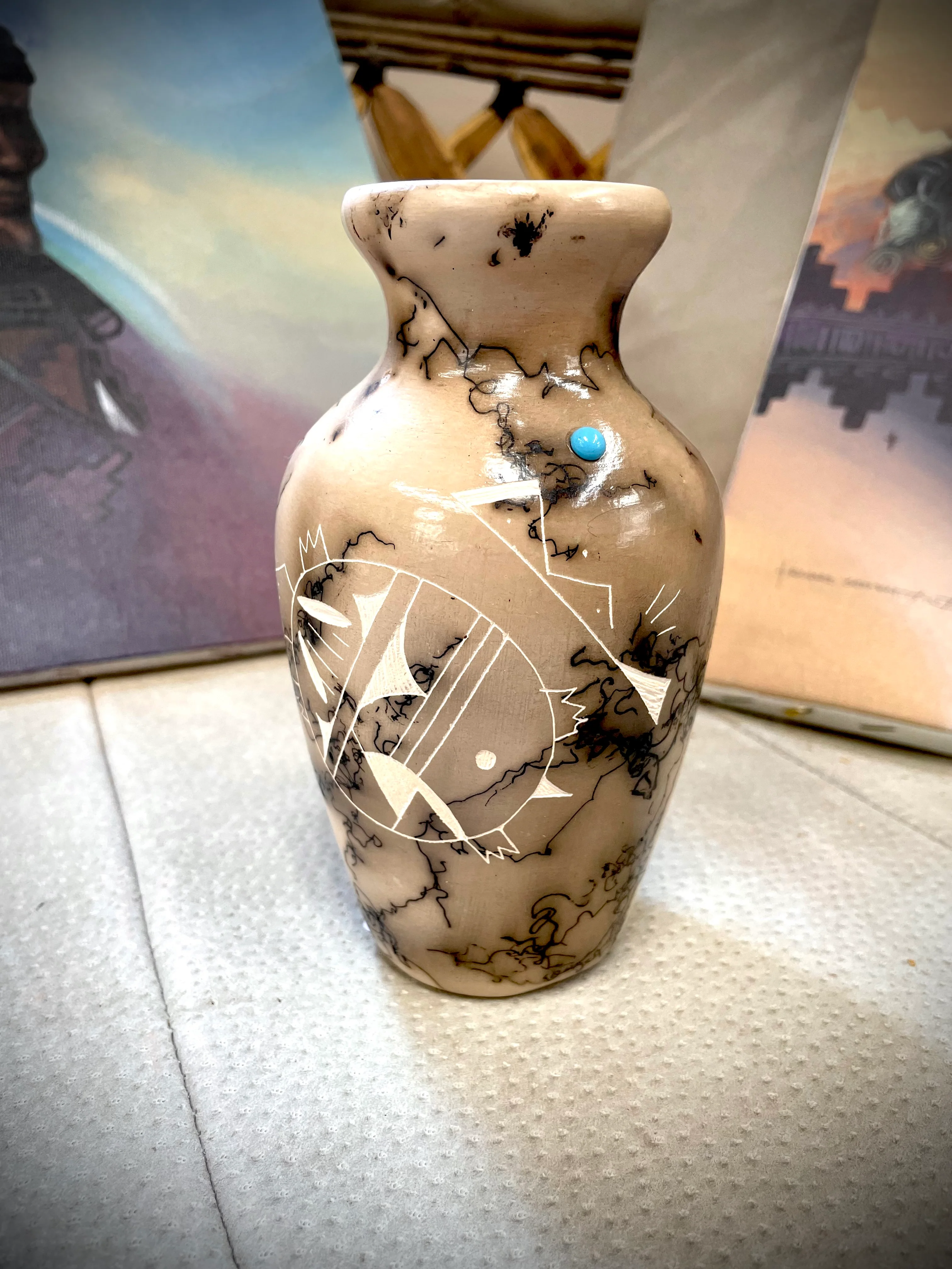 Classic Horse Hair Vase
