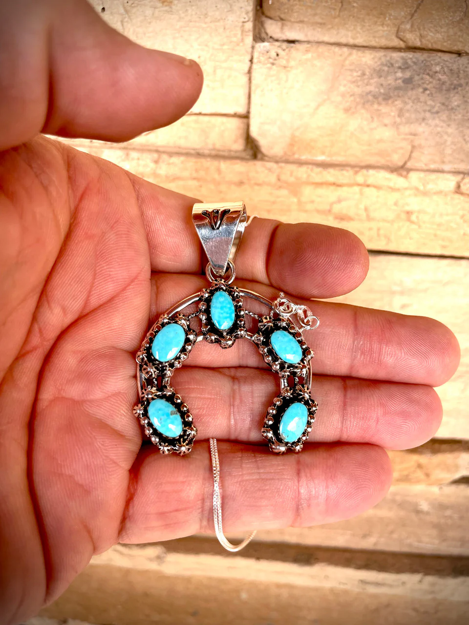 Dazzlin' Turquoise Naja Pendant - Image 2