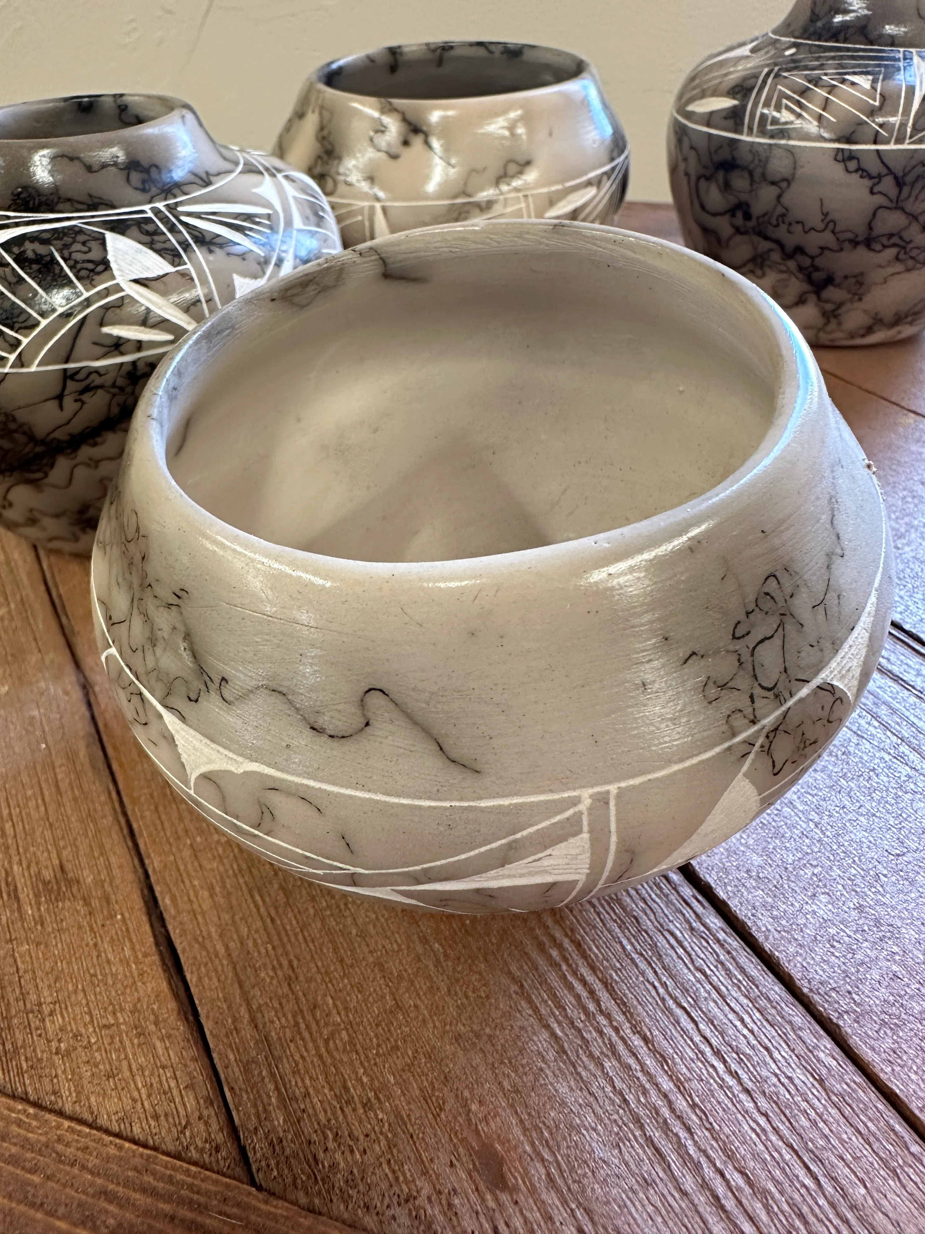Horse Hair Pots - Image 2