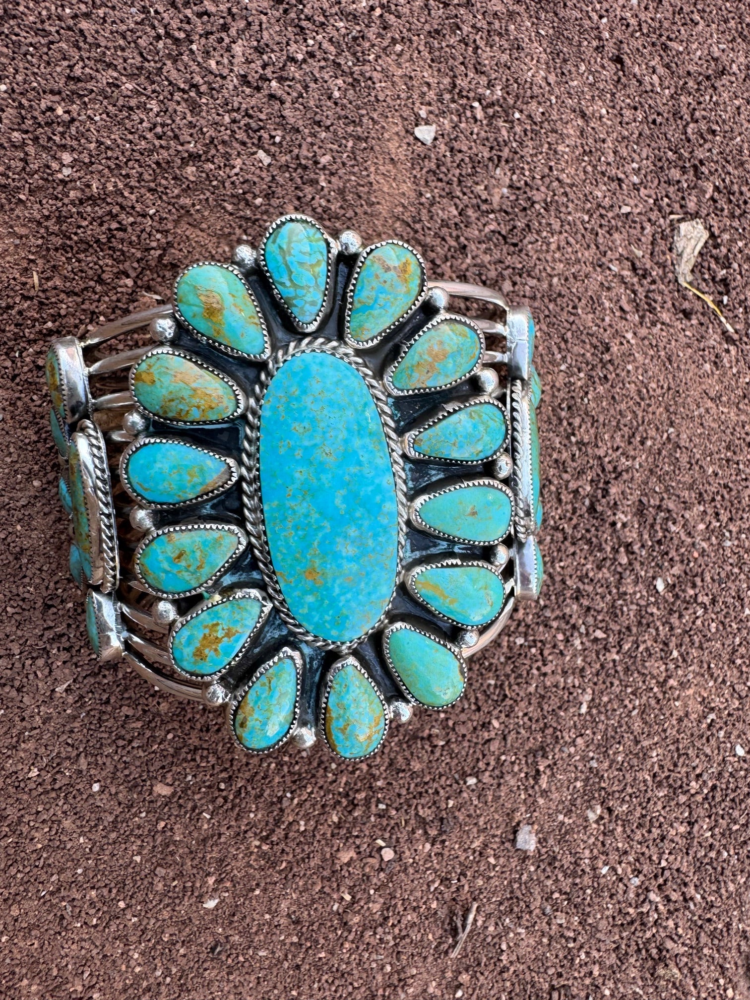Large Oval Cluster Cuff - Image 7