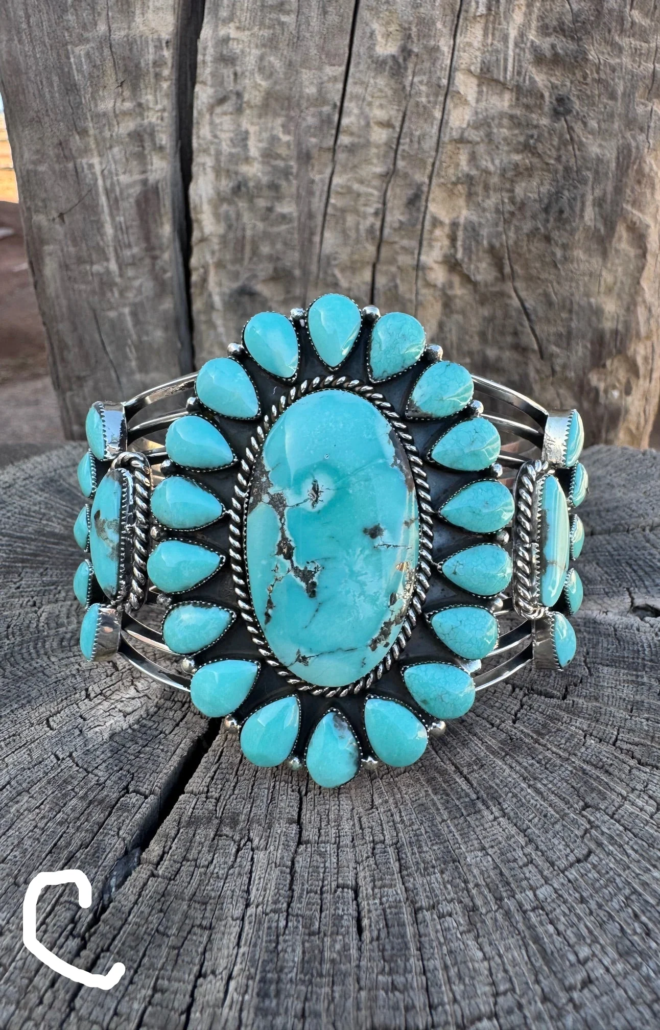 Large Oval Cluster Cuff - Image 8