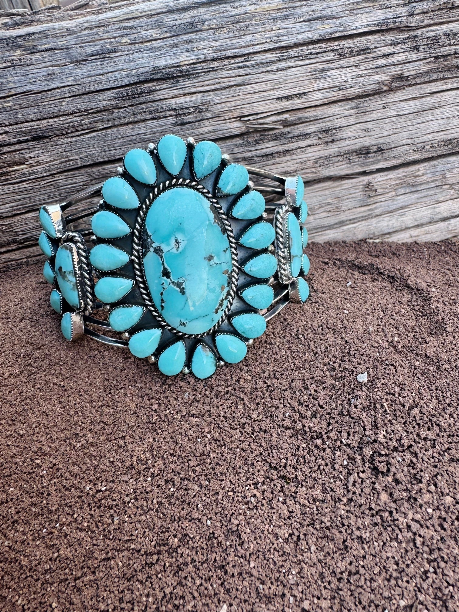 Large Oval Cluster Cuff - Image 9
