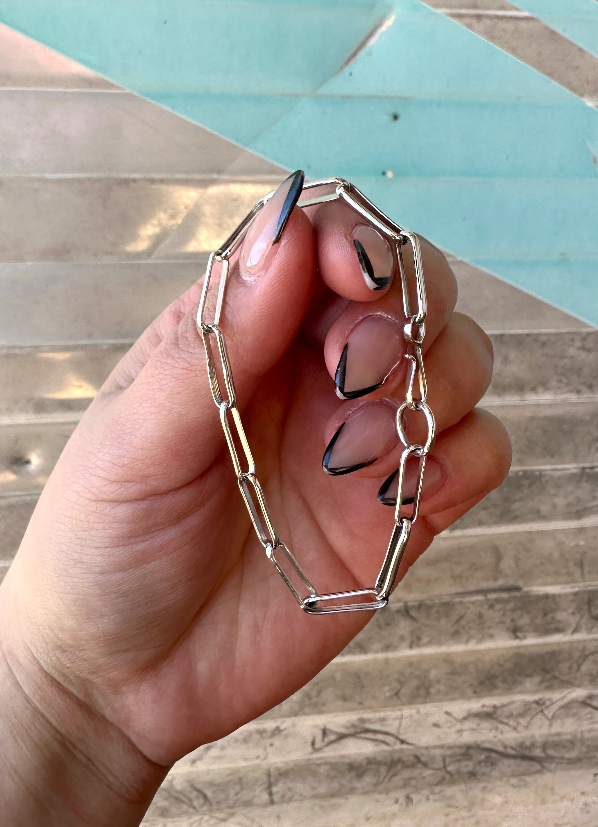Linked Up Paperclip Chain Bracelet - Image 2