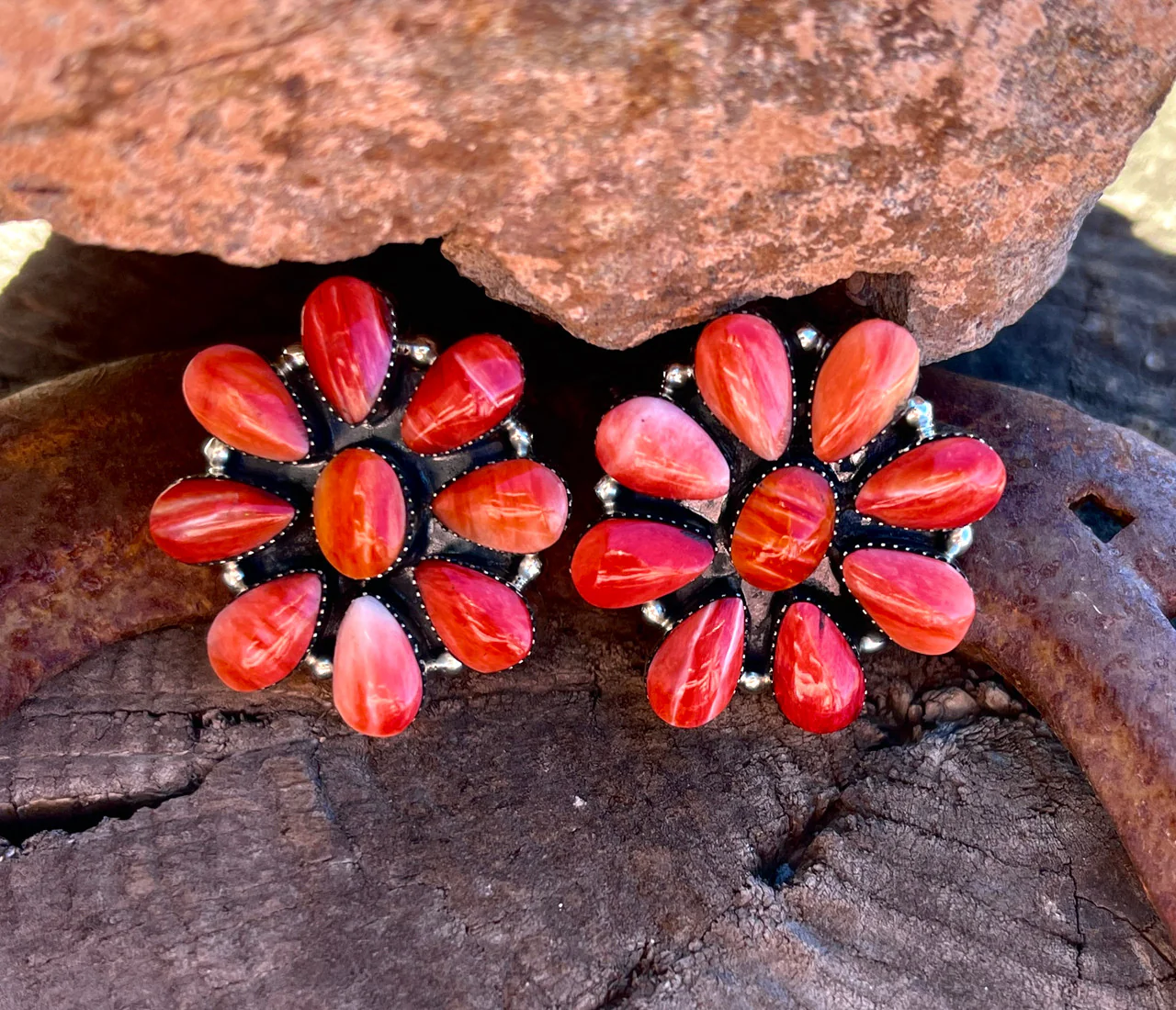 Loretta Delgarito Red Cluster Earrings - Image 3