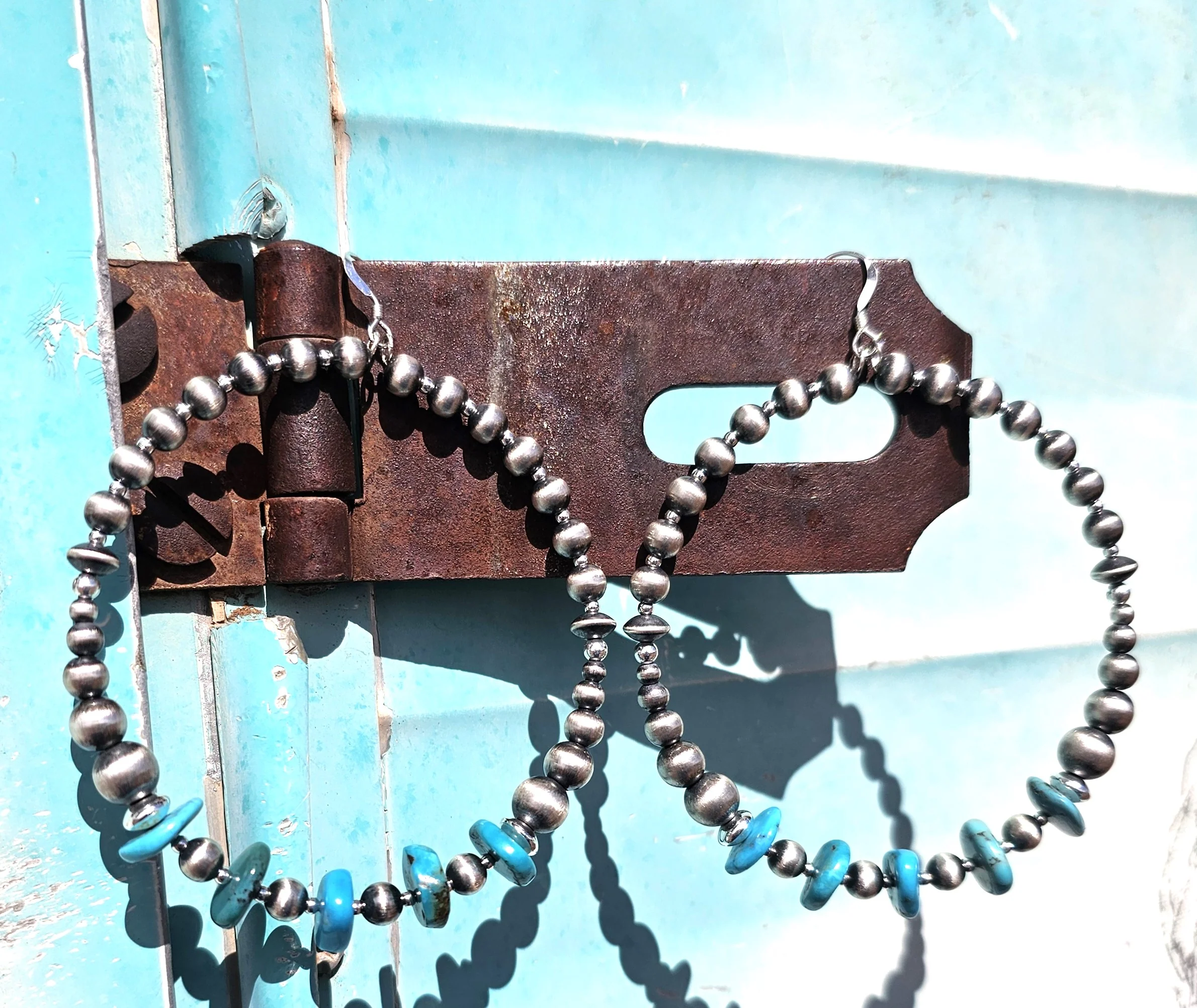 Lustrous Pearls and Turquoise Hoop Earrings - Image 2
