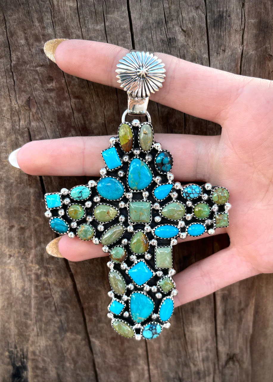 Melting!!! Vintage Cluster Cross Pendant - Image 4