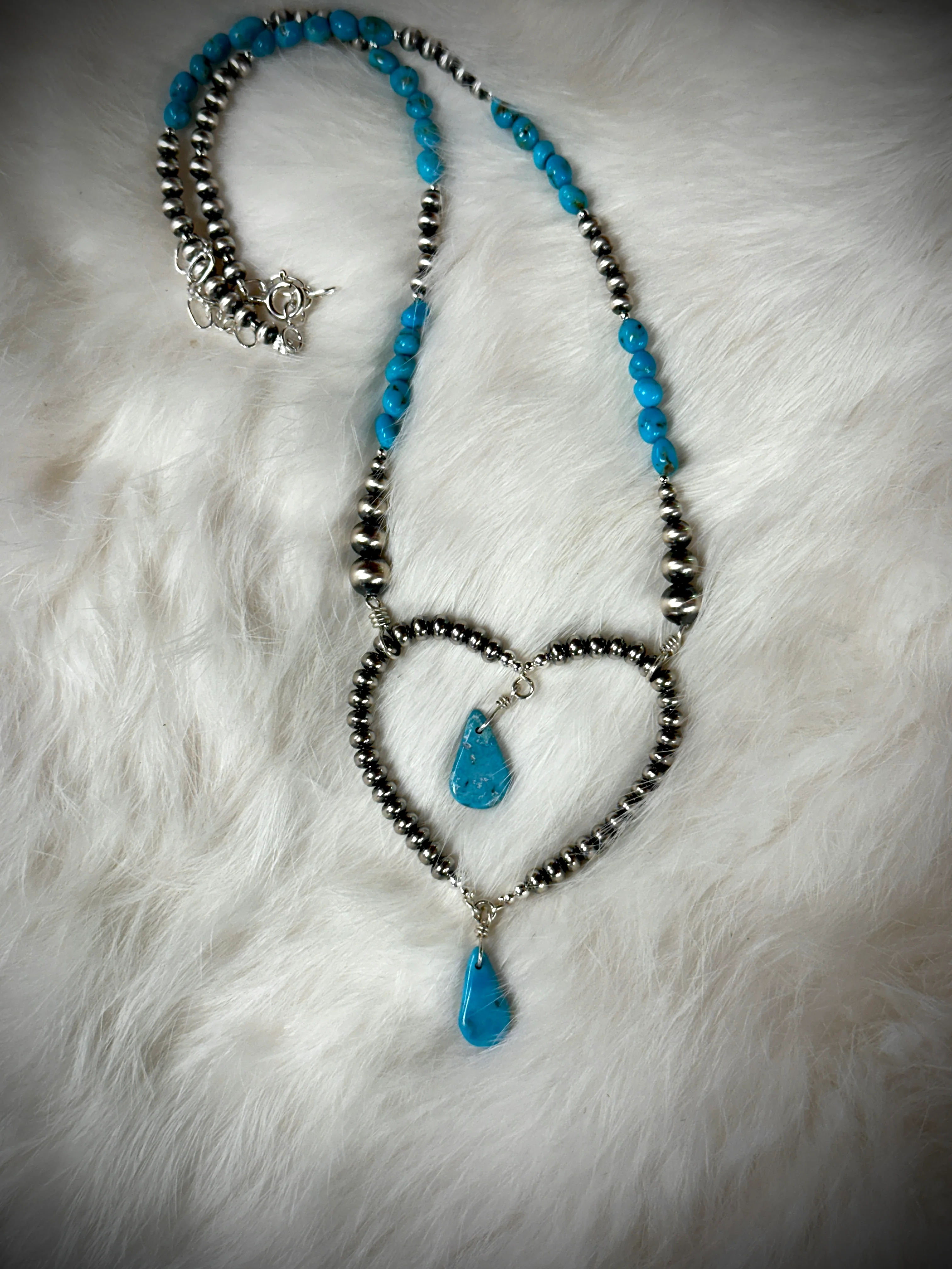 Le Coeur De Maman Pearl and Turquoise Necklace - Image 5