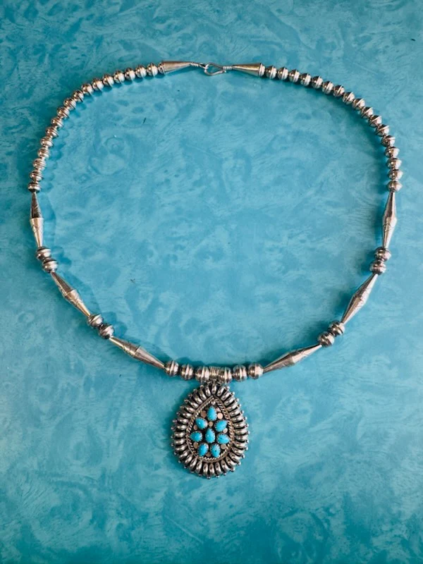 Naja Beaded Necklace - Image 8
