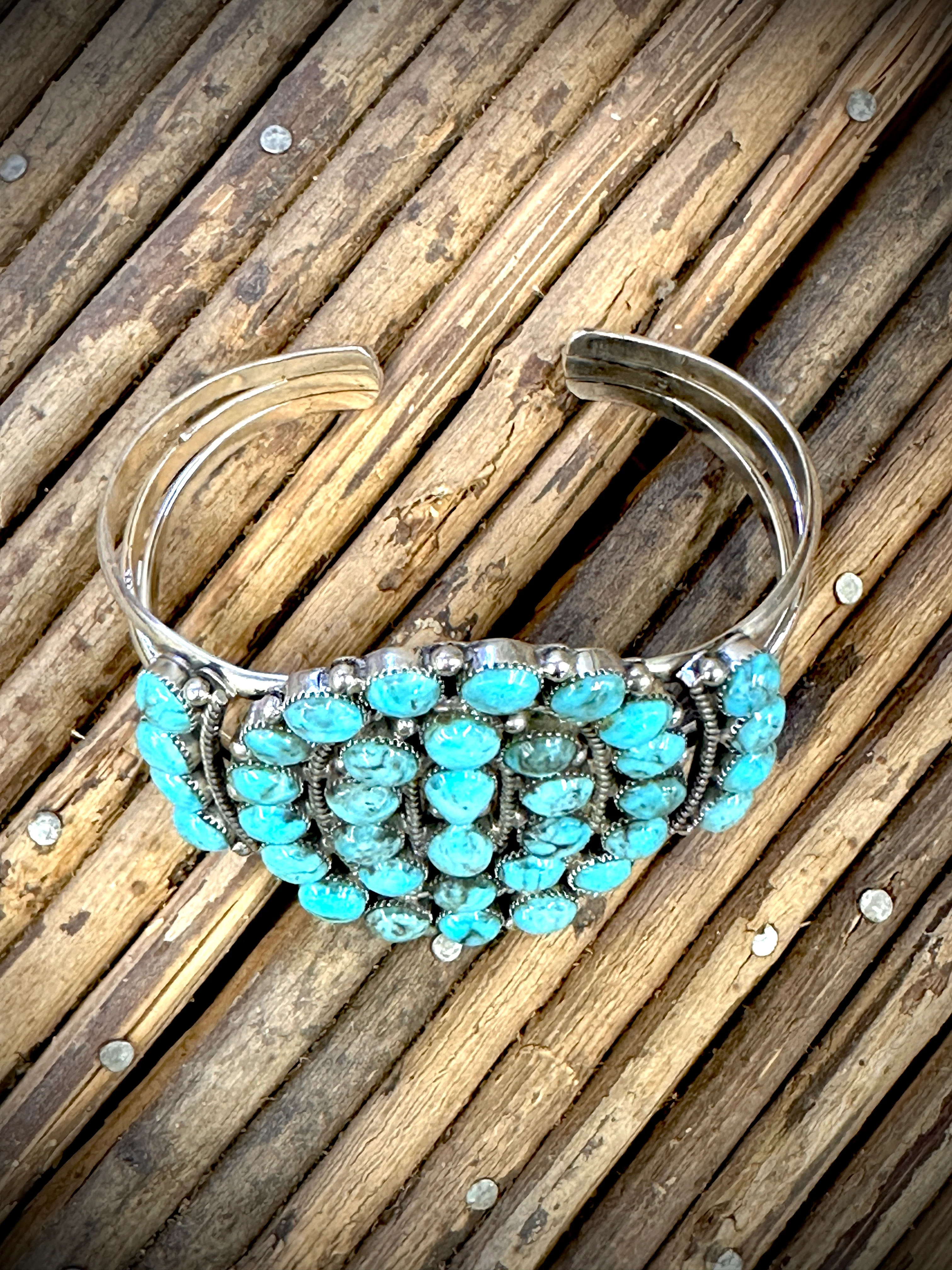 O'er The Sand Dunes Cluster Cuff - Image 3