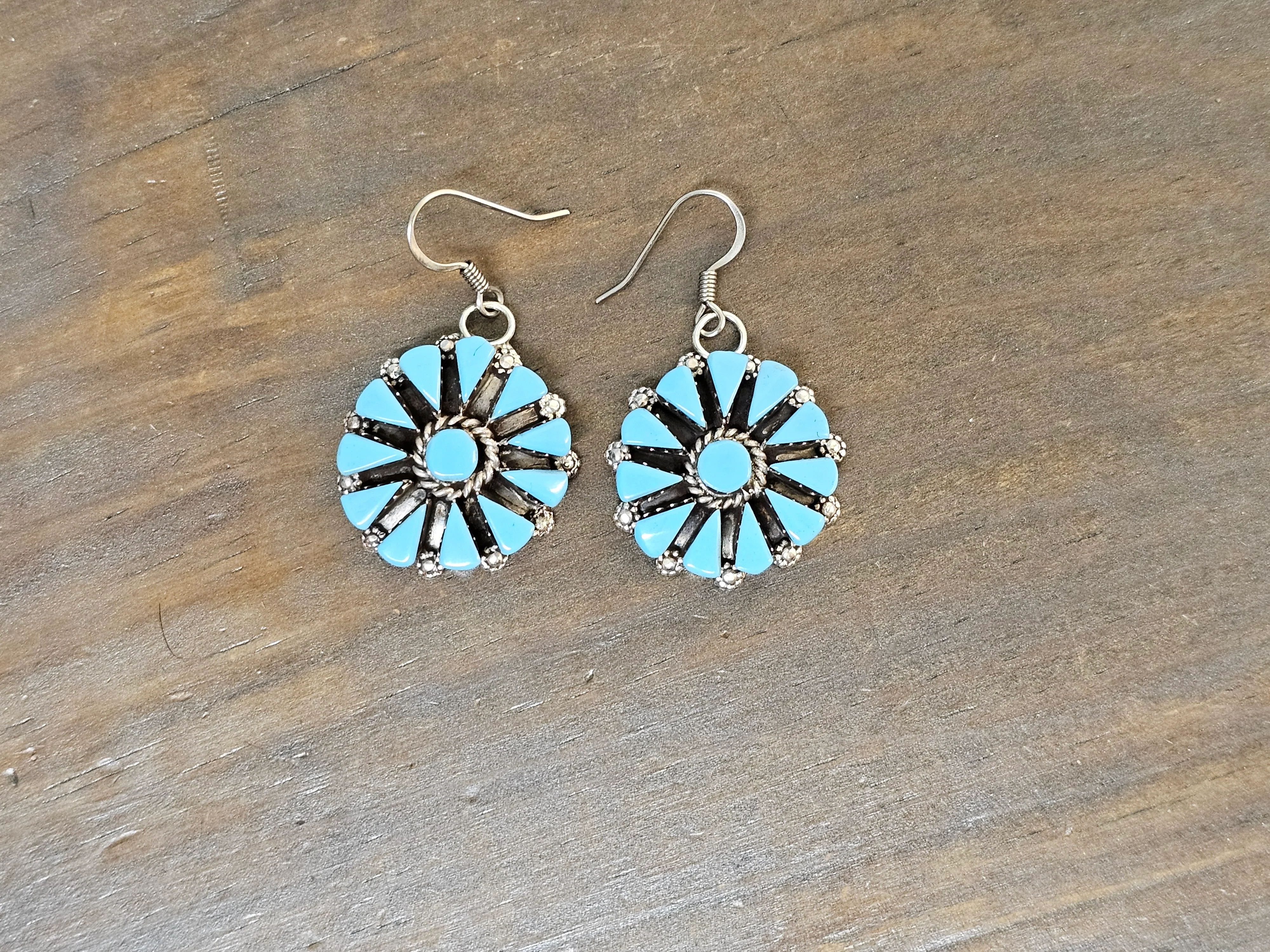 One Lucky Boquet Earrings - Image 2