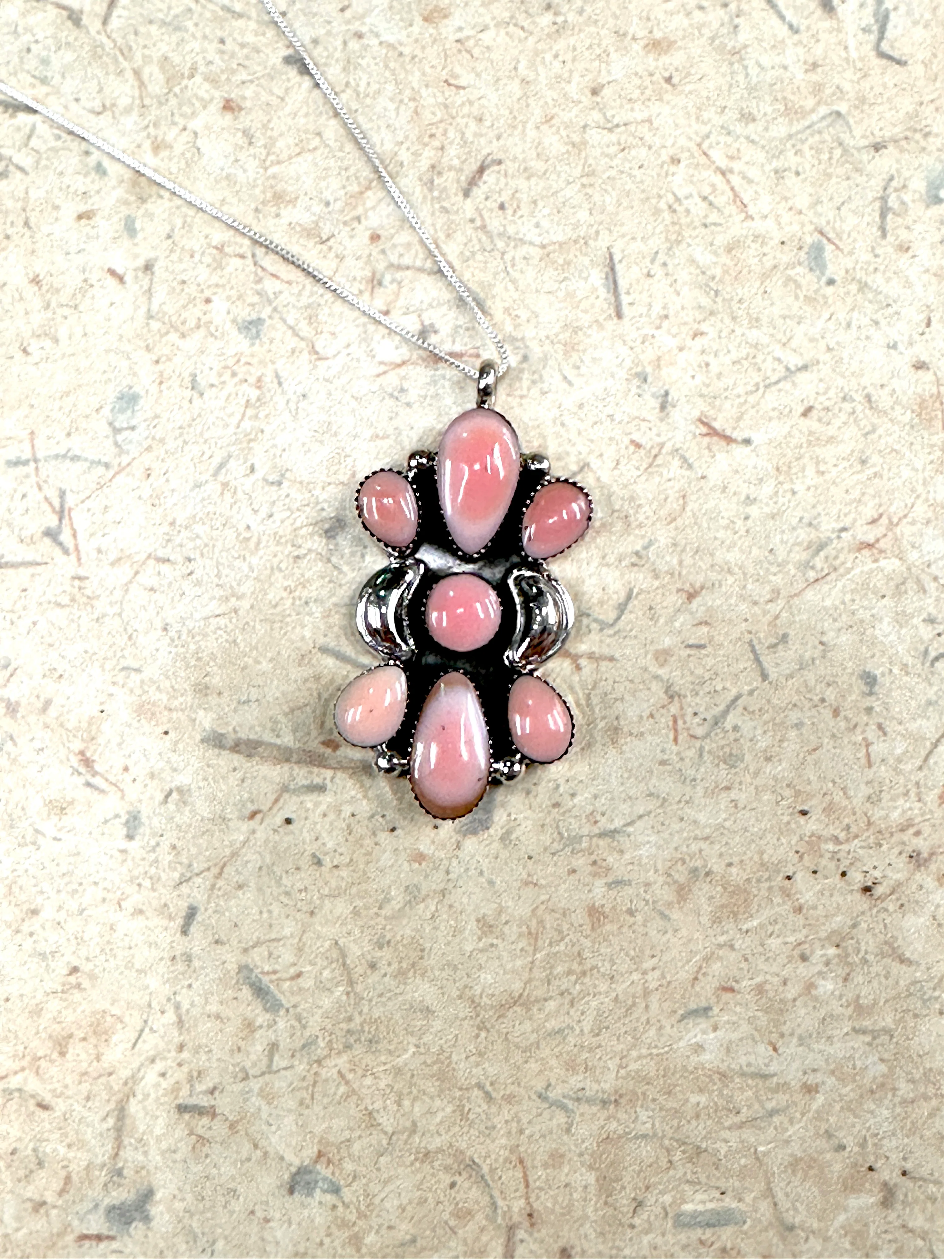 Pink Conch 7 Stone Pendant - Image 5