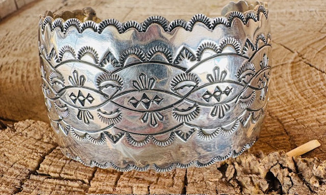 Silver Scalloped Stamped Cuff - Image 4