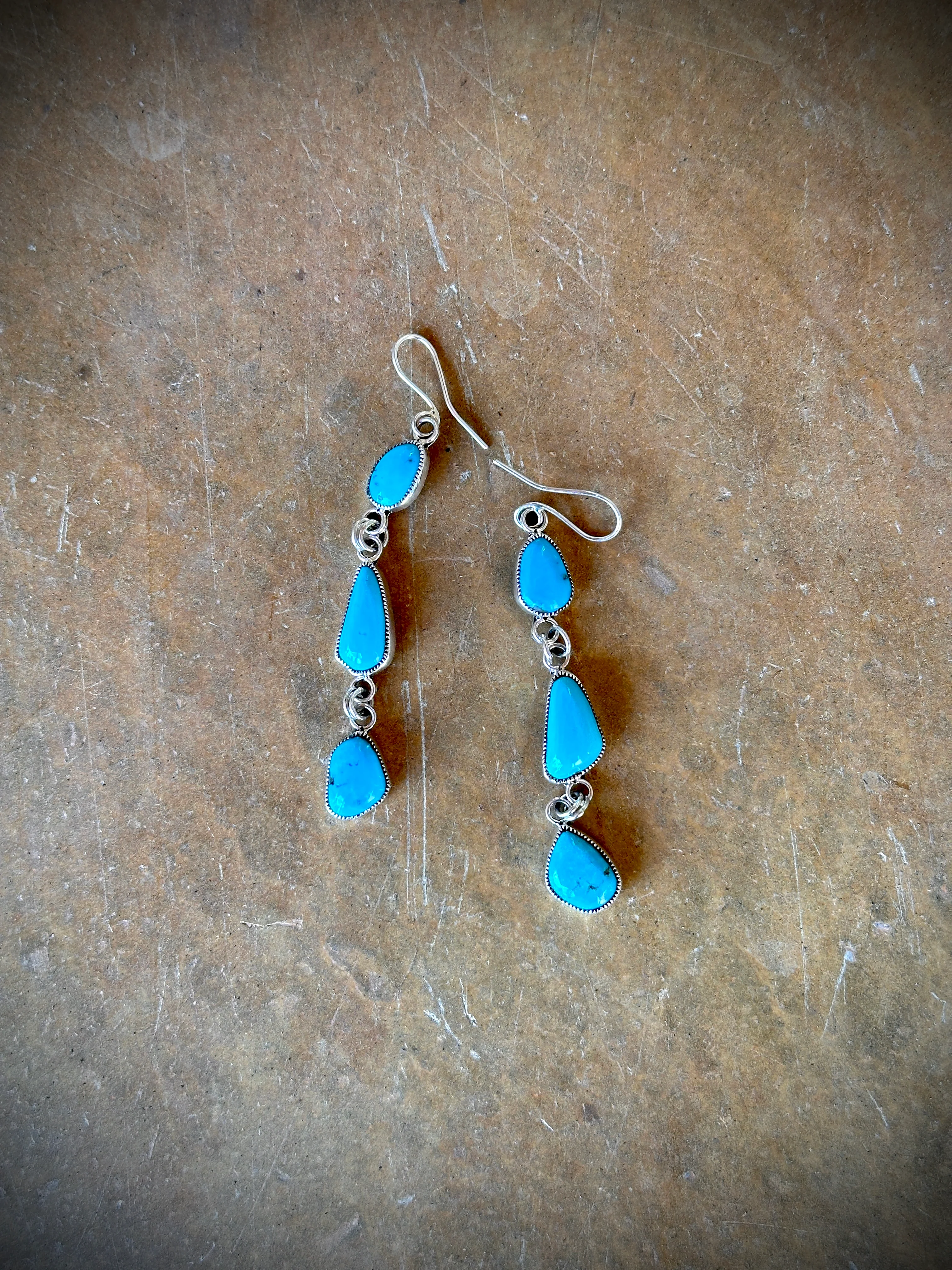 Smokey Gchachu 3 Tier Turquoise Earrings - Image 5