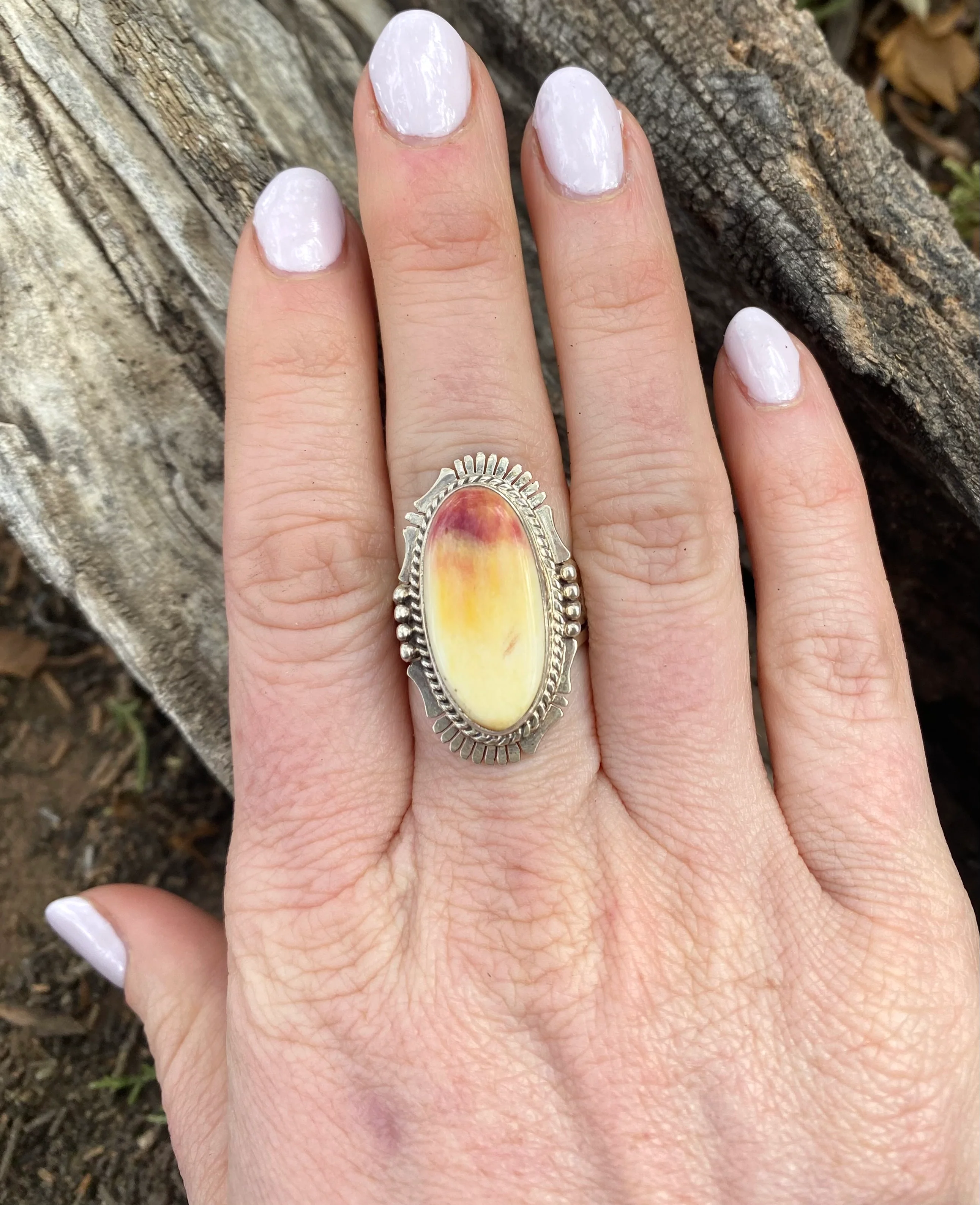 Sunset Spiny Oyster Ring From The Rogers Collection - Image 2