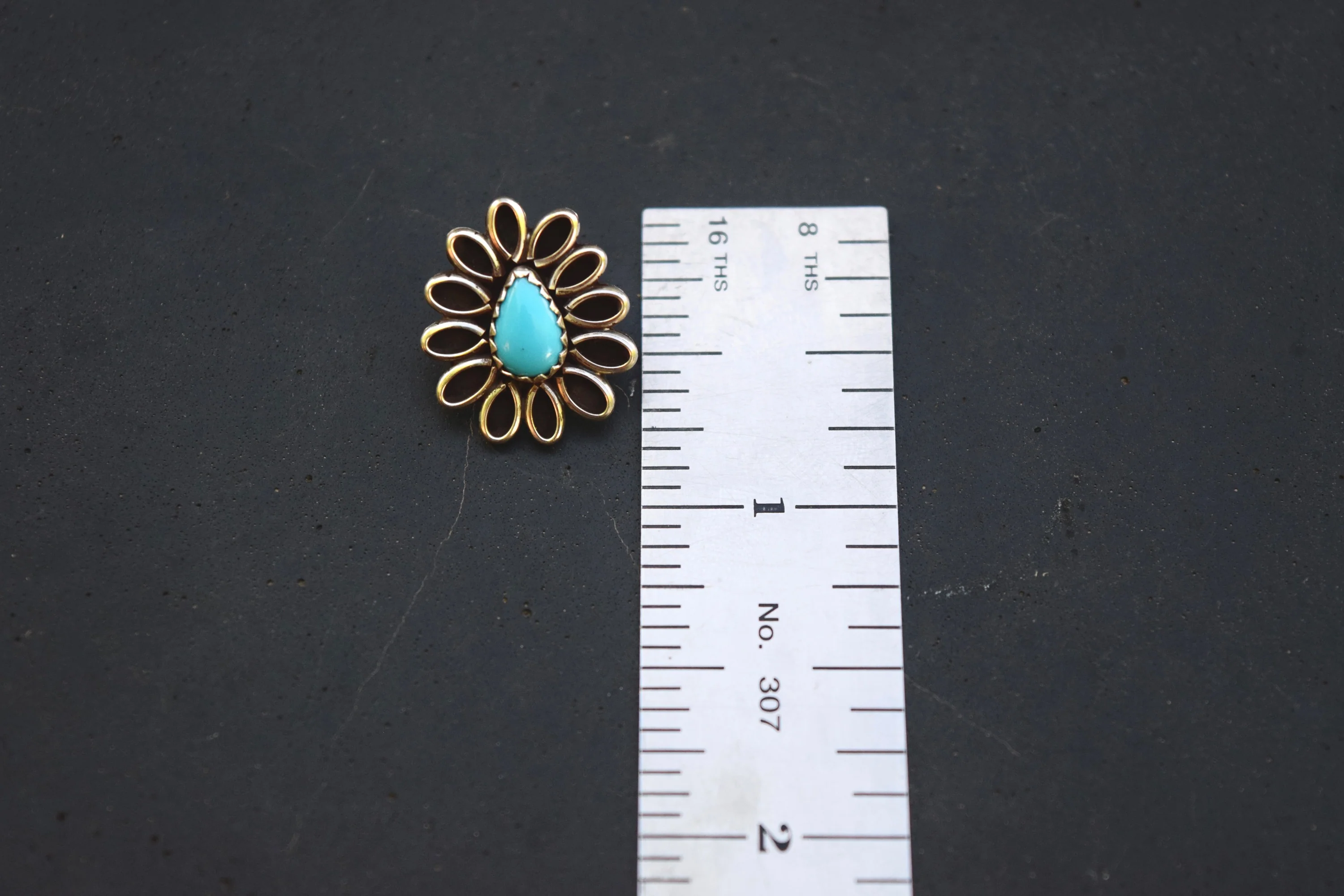 TEARDROP FLORAL STUD EARRING FROM THE RODGERS COLLECTION - Image 2