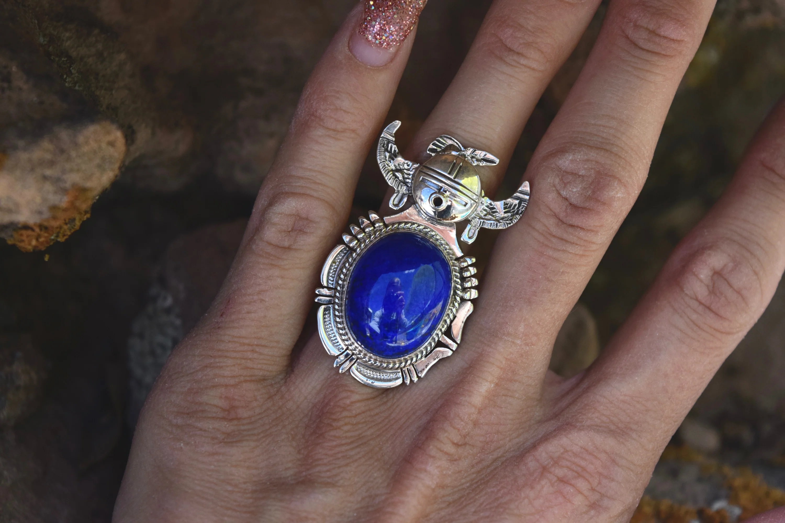 THE HORNED RING FROM THE RODGERS COLLECTION - Image 2