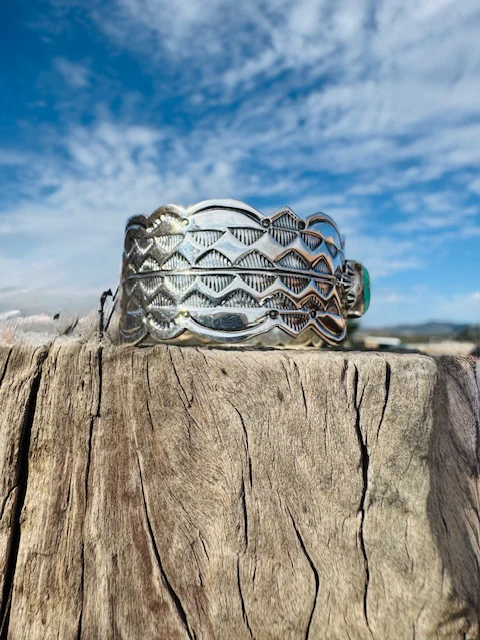 Turquoise and Garnet Scalloped Cuff - Image 3