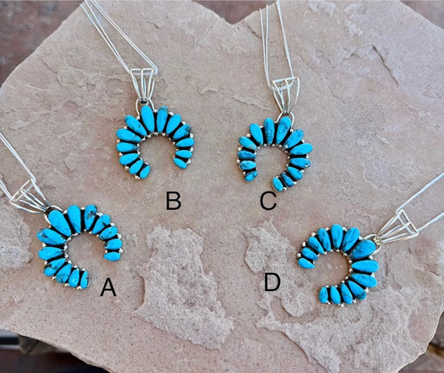 Turquoise Naja Cluster Pendant - Image 6