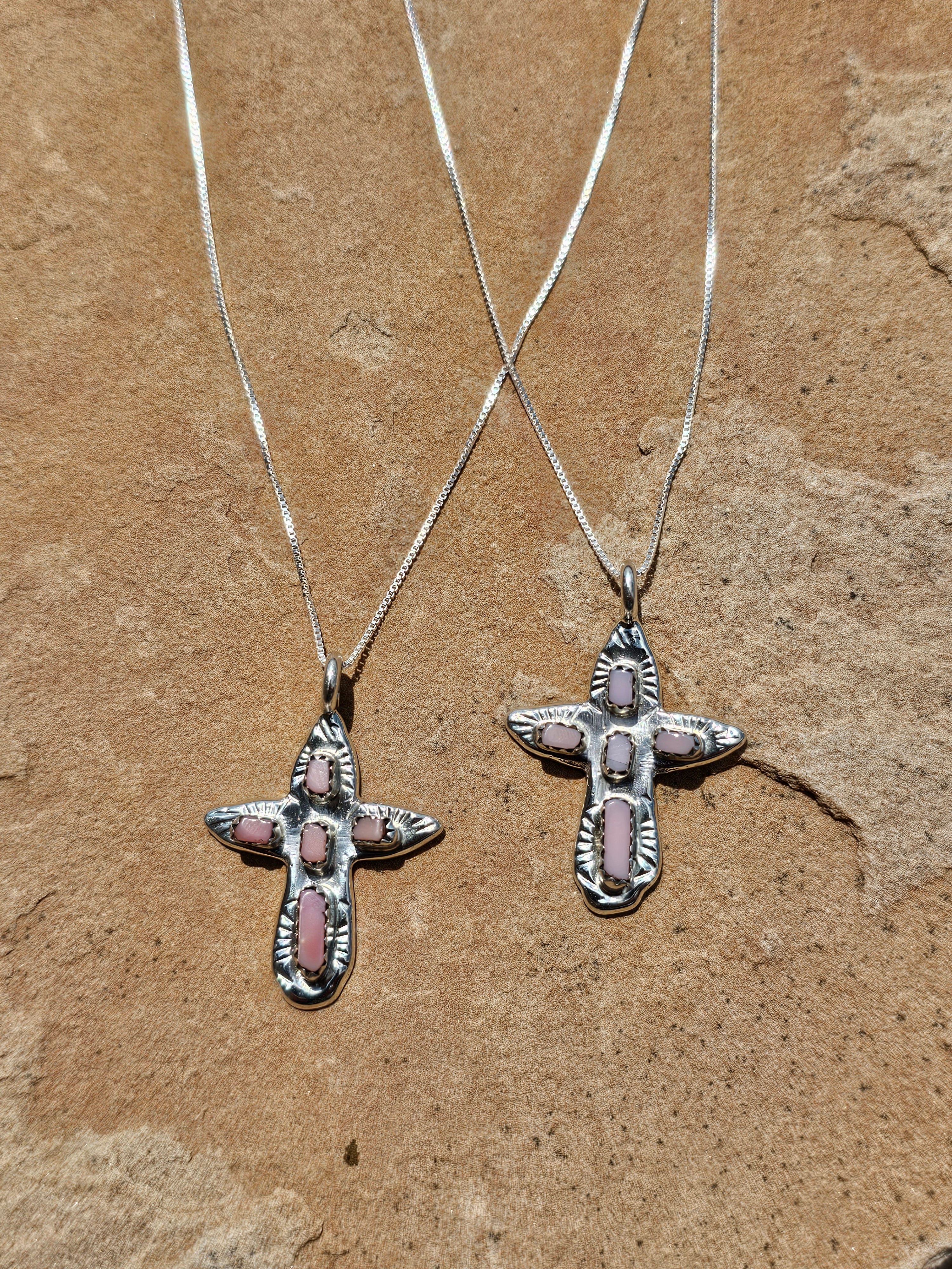 Verona Quam Teeny Cross Pendant - Image 2