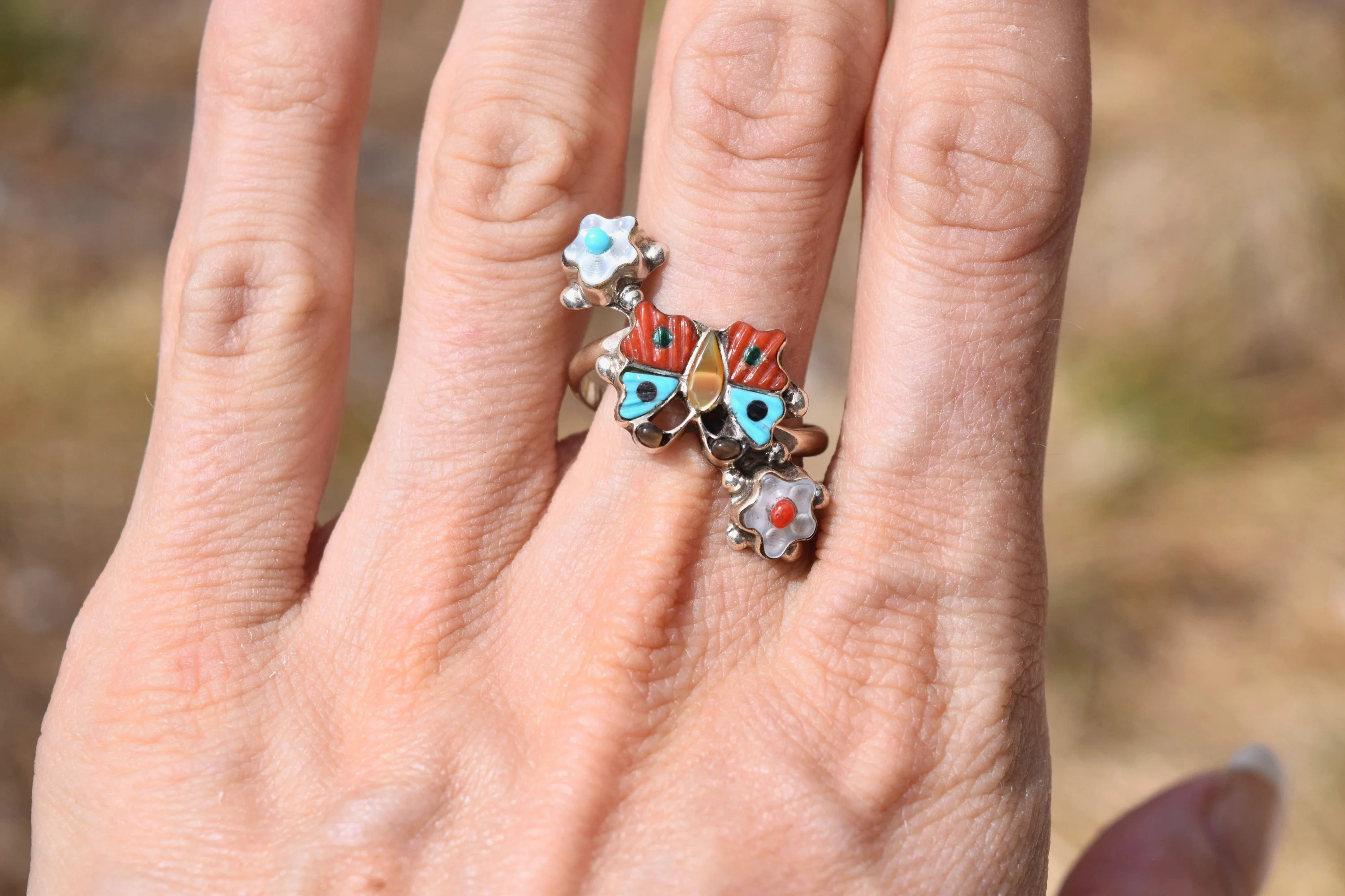 VINTAGE BUTTERFLY RING FROM THE RODGERS COLLECTION - Image 2