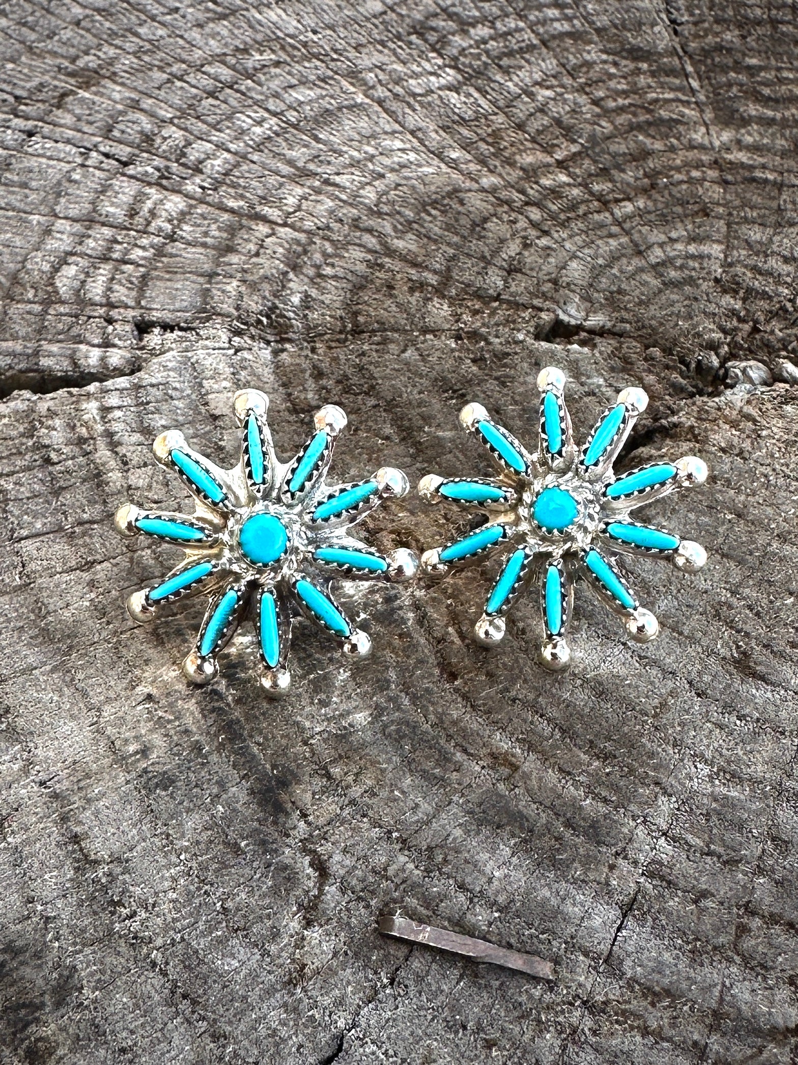 Vintage Zuni Needle Point Studs - Image 2
