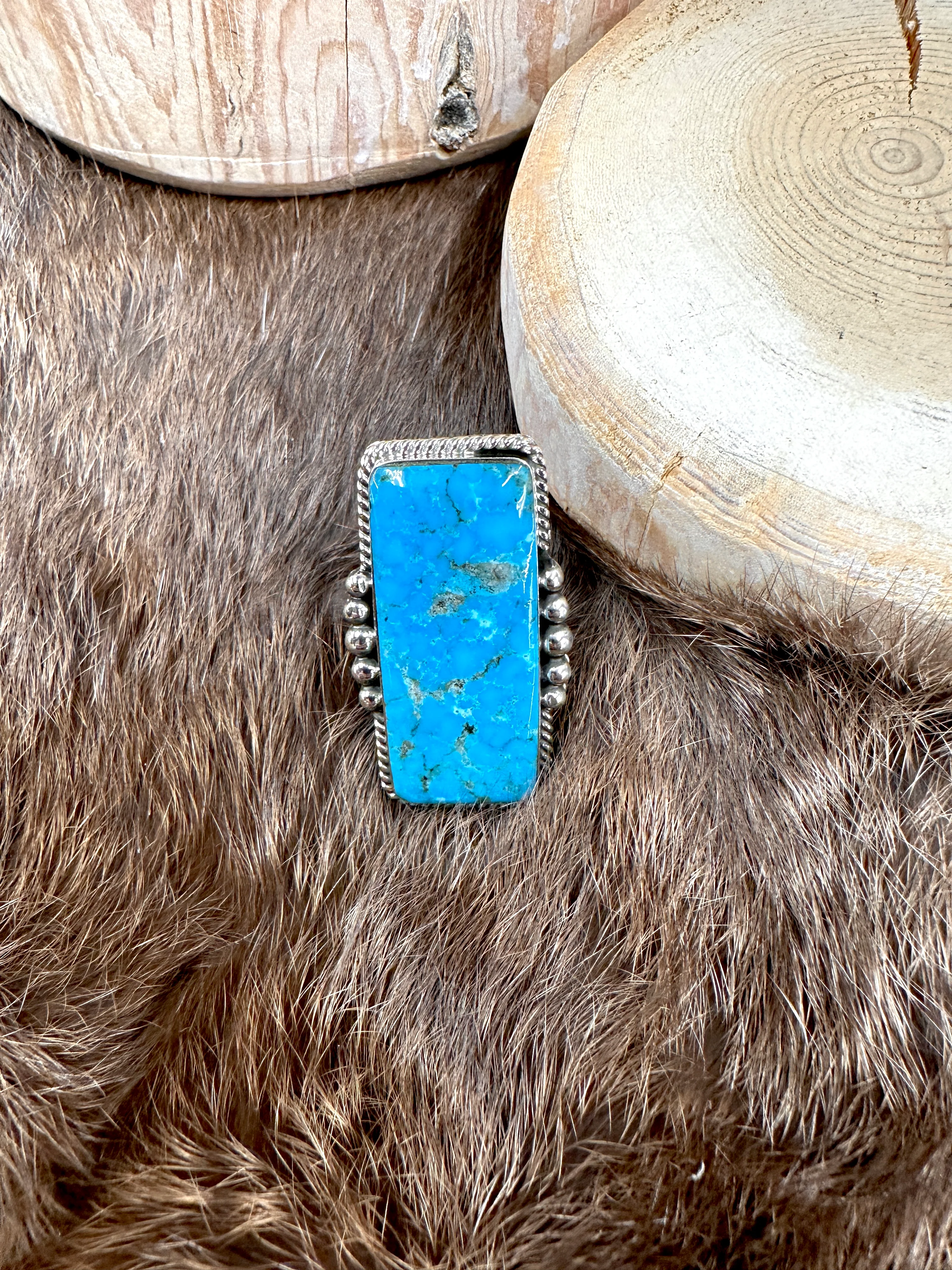 Walking On The Moon Rectangle Ring - Image 4
