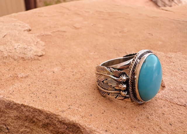 What a  Beauty Oval RIng - Image 2