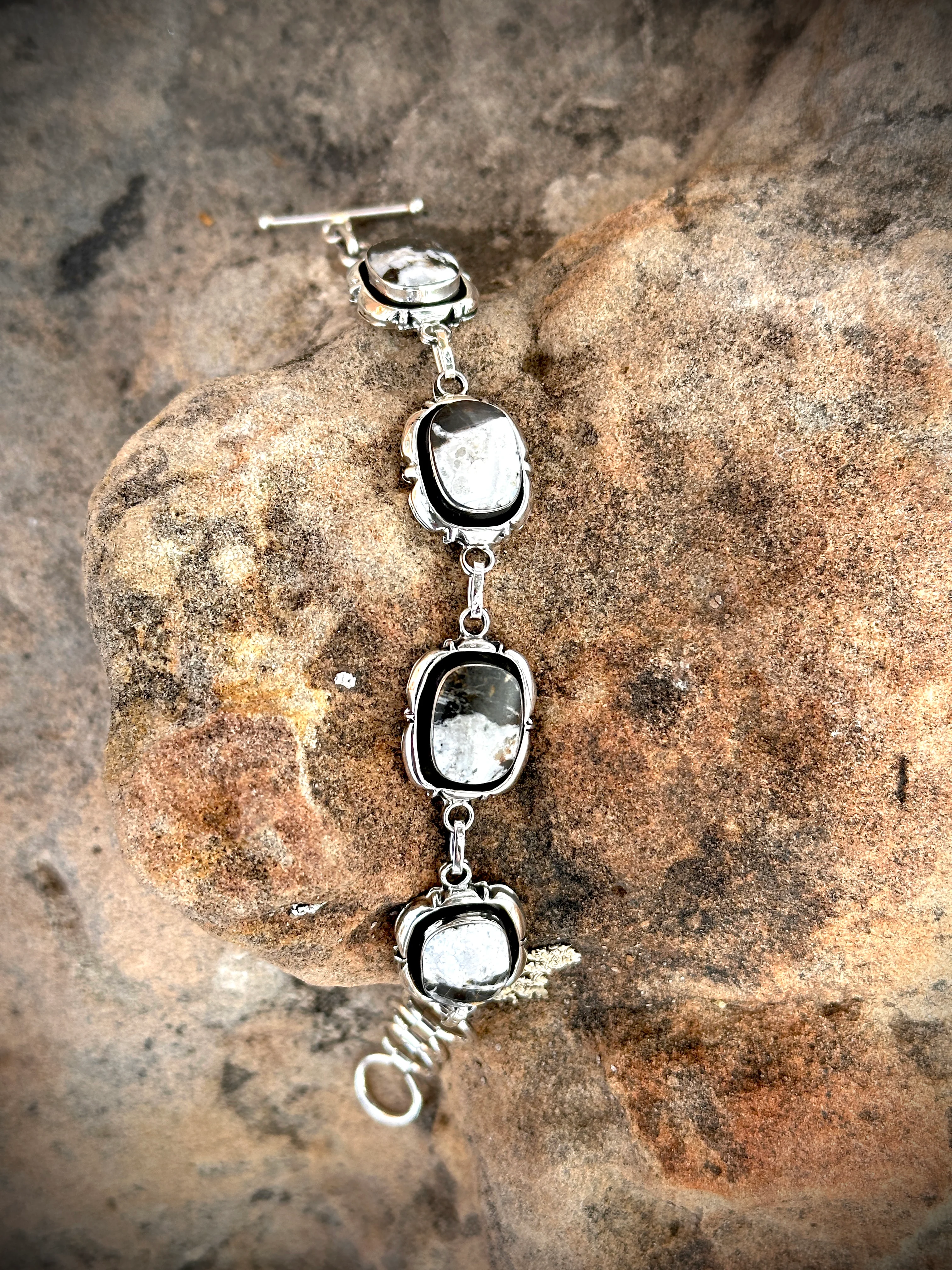 White Buffalo Link Bracelet - Image 2