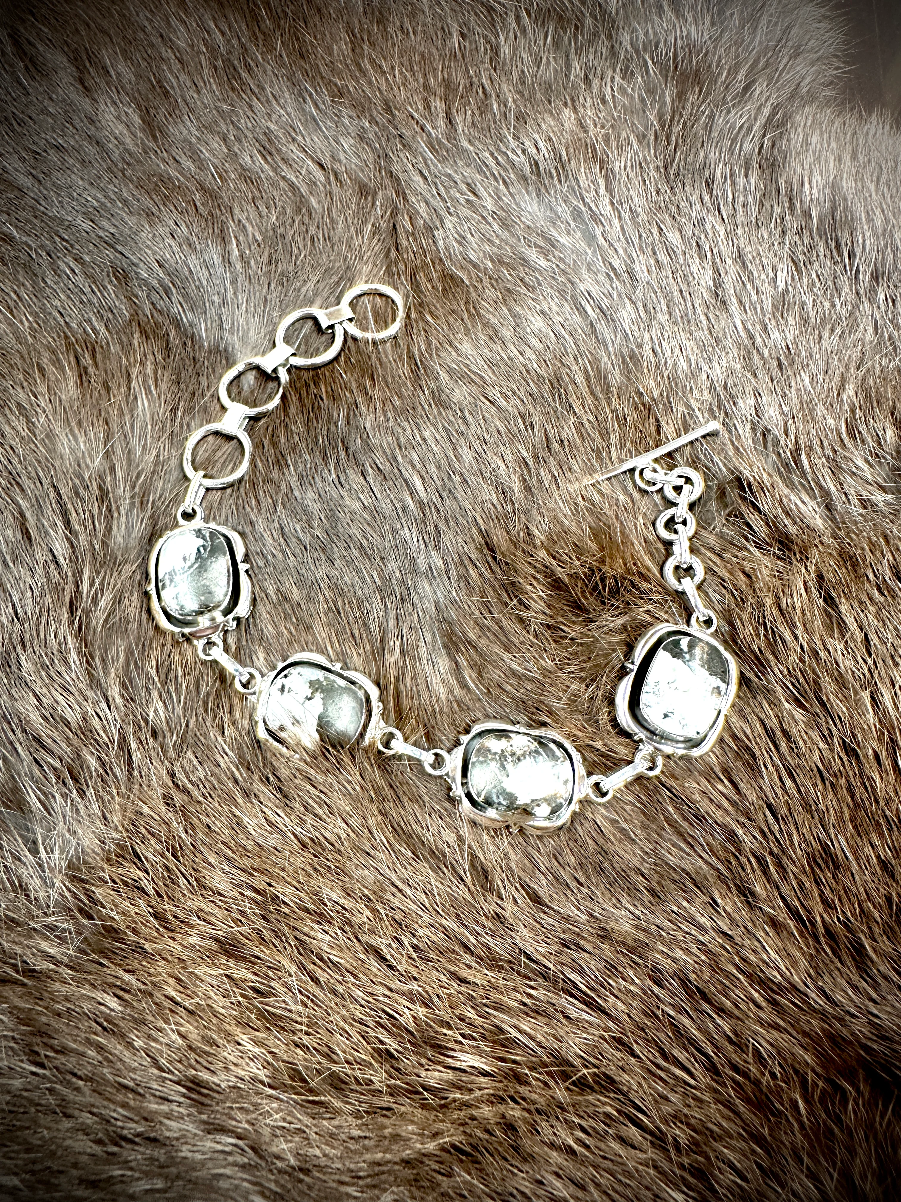 White Buffalo Link Bracelet - Image 6
