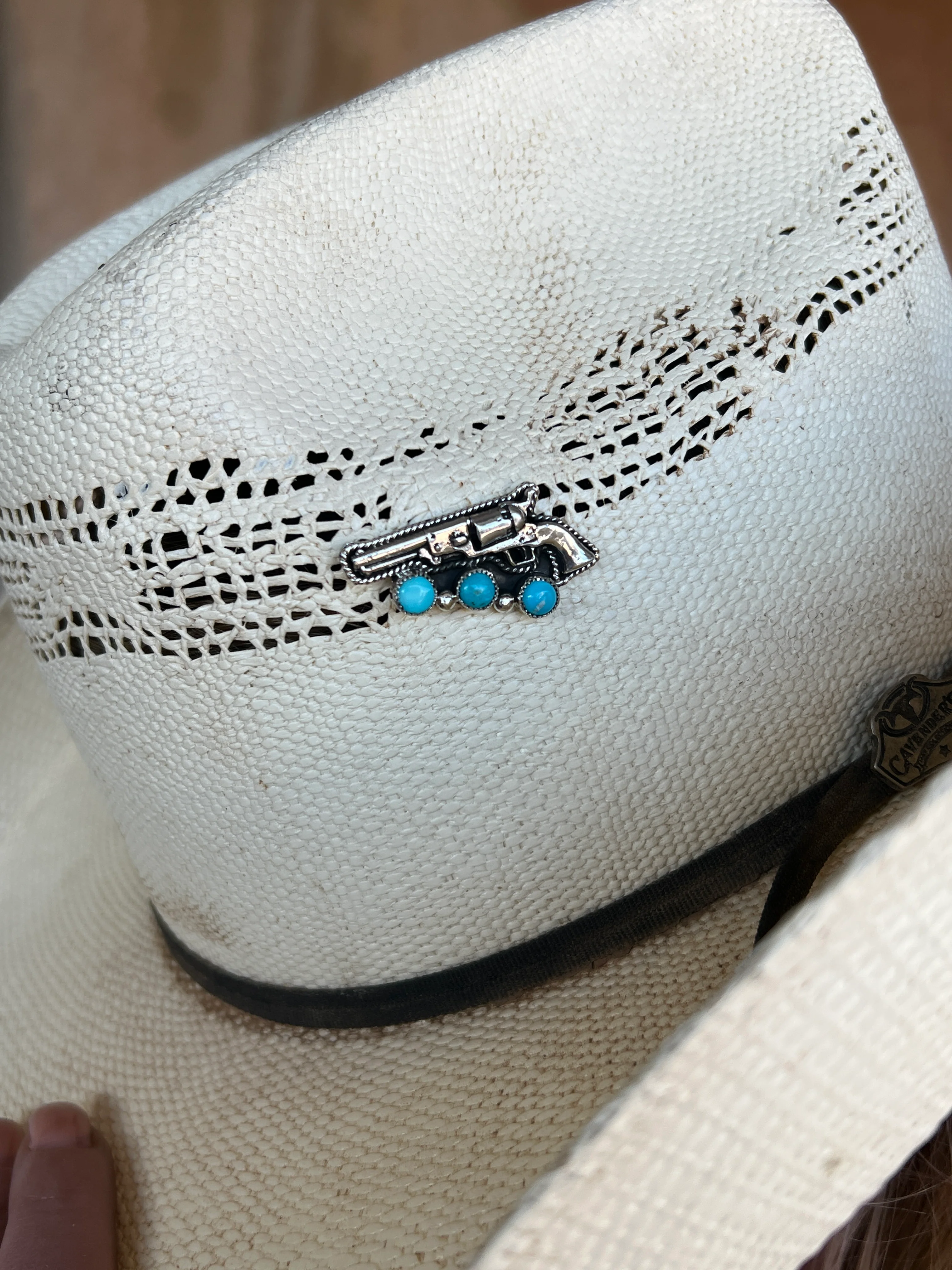 YEEYEE Bangin' Pistol Hat Pin or Tie Tac - Image 2
