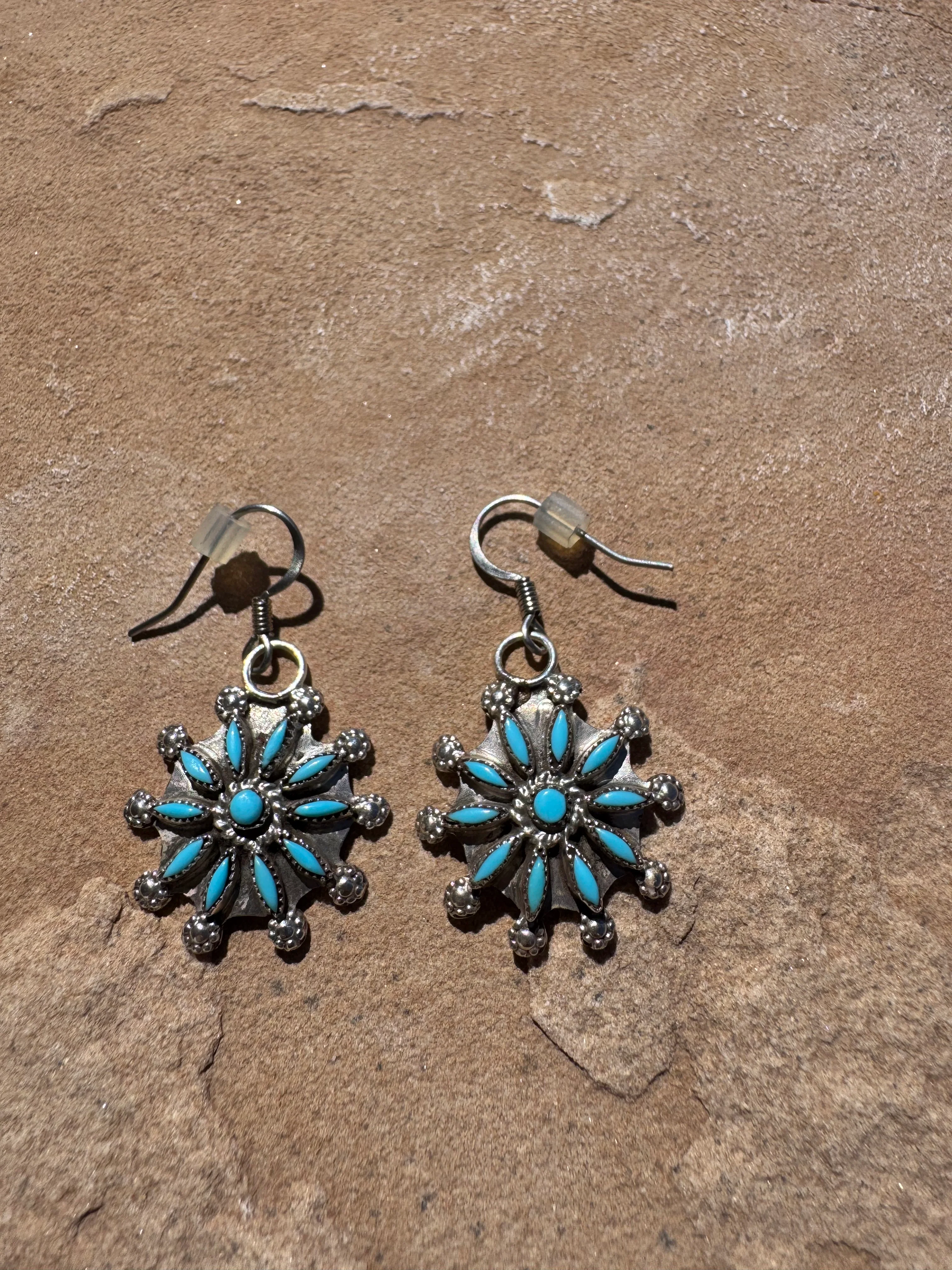 Zuni Needlepoint Disk Earrings - Image 3